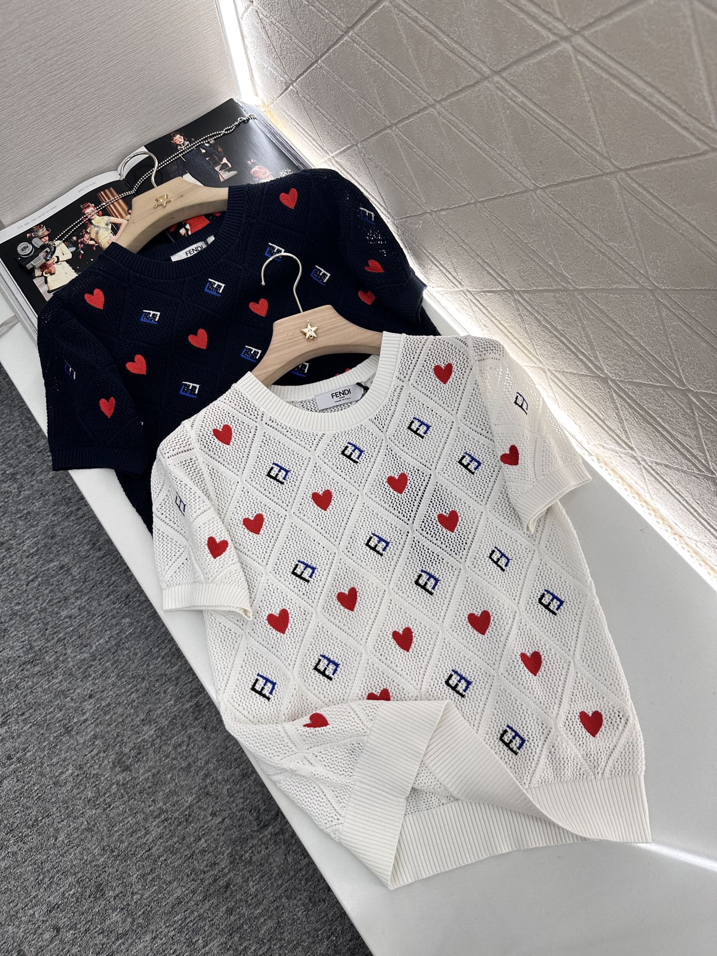 F*♥2025 new product Heart-shaped hollow knitted short sleeves