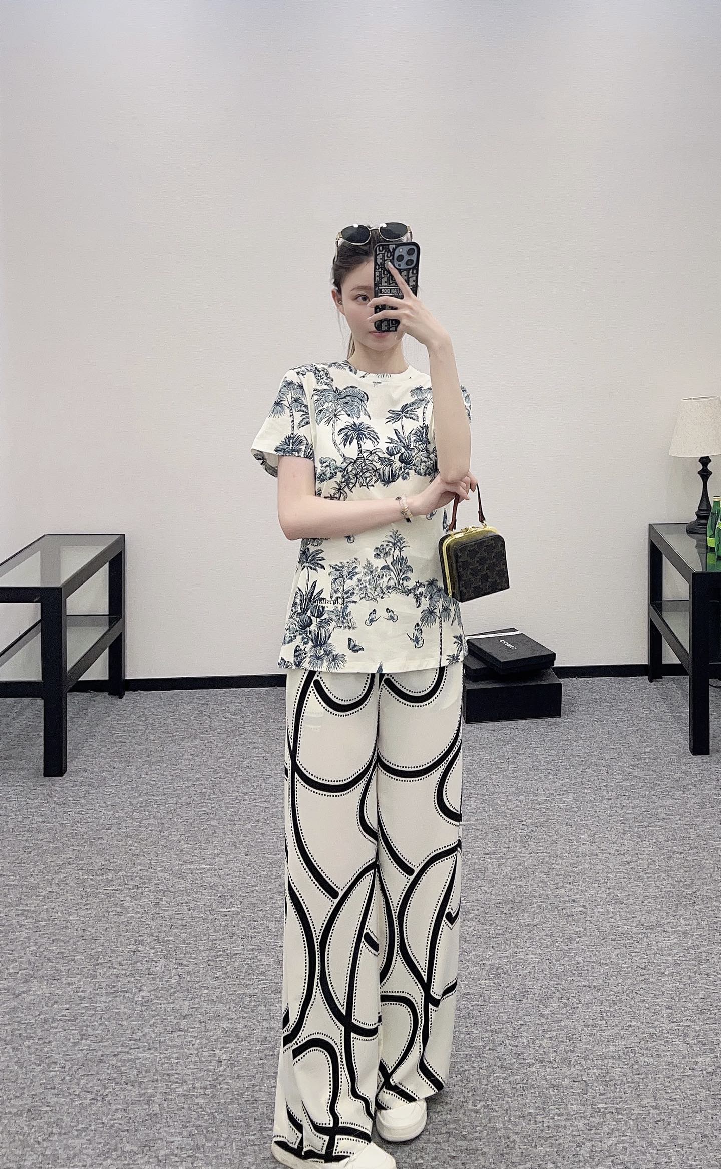 D*♥2025 new product Round neck reactive printing