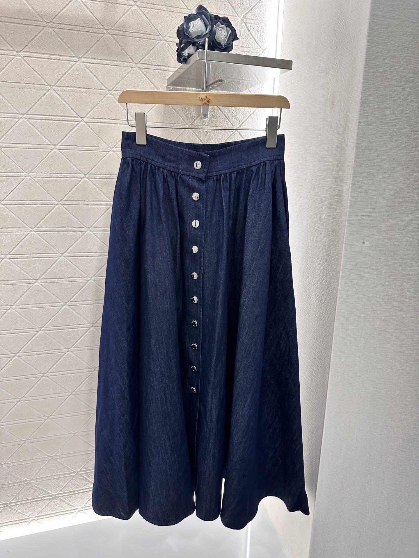 D*♥2025 new product Button-down denim skirt