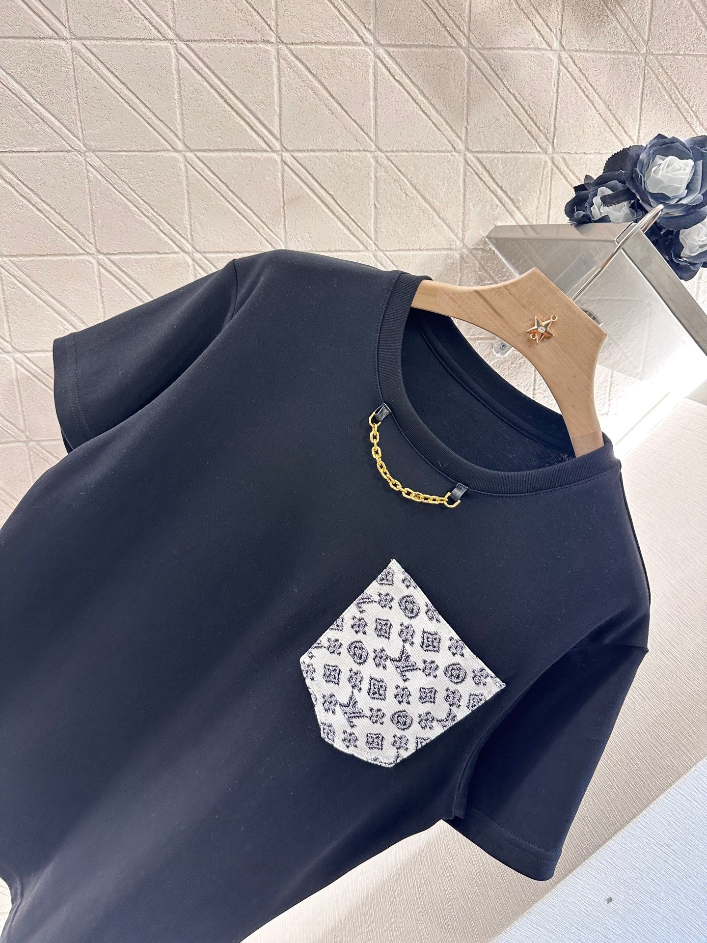 L*♥2025 new product Pocket short sleeve