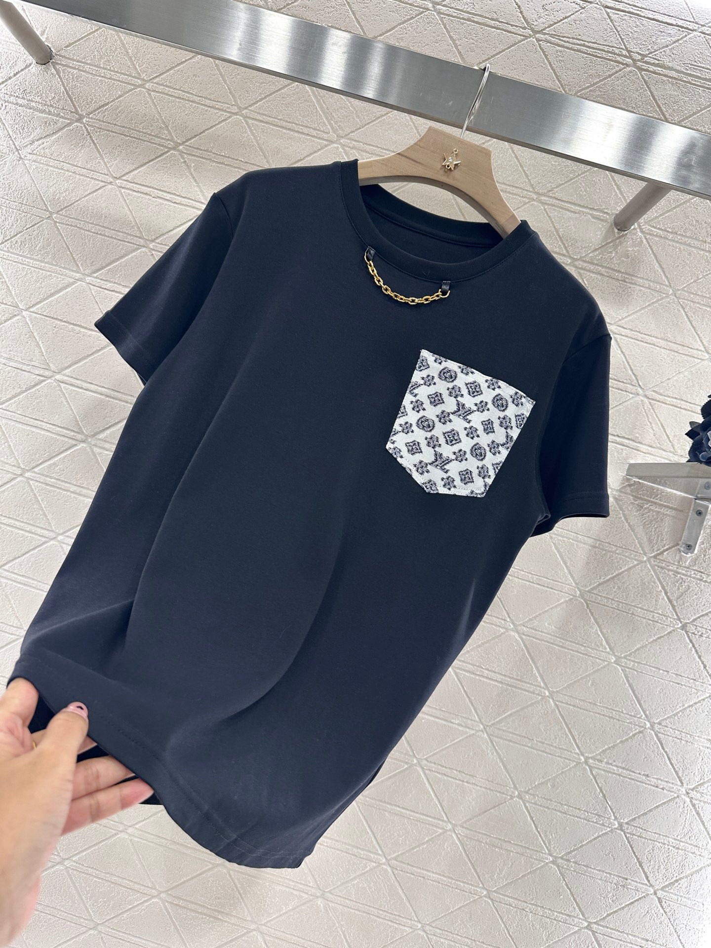 L*♥2025 new product Pocket short sleeve