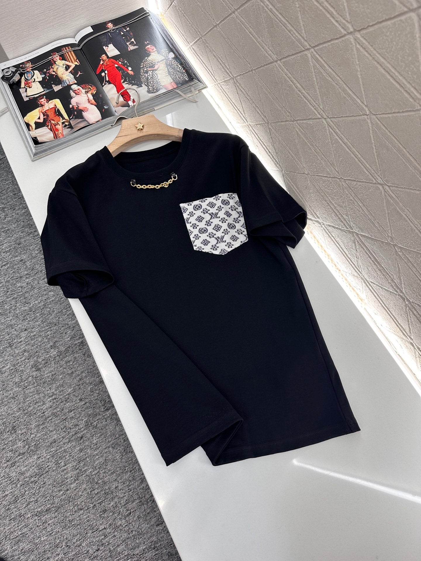 L*♥2025 new product Pocket short sleeve