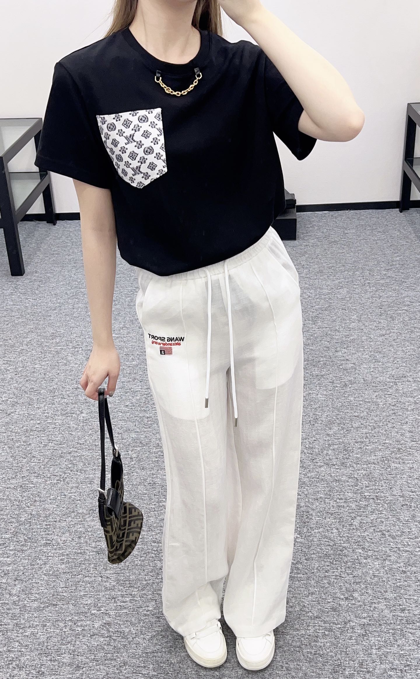 L*♥2025 new product Pocket short sleeve