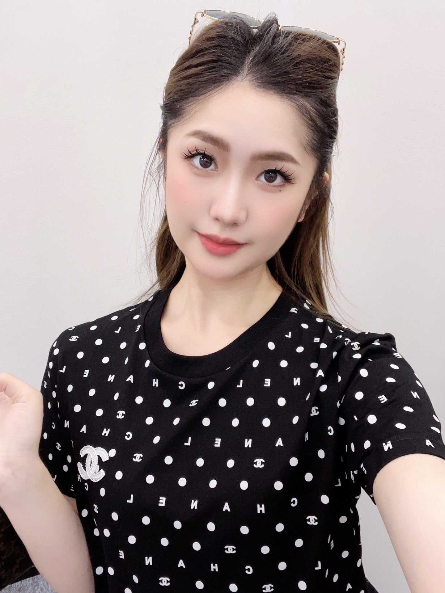C*♥2025 new product Round neck polka dot letters