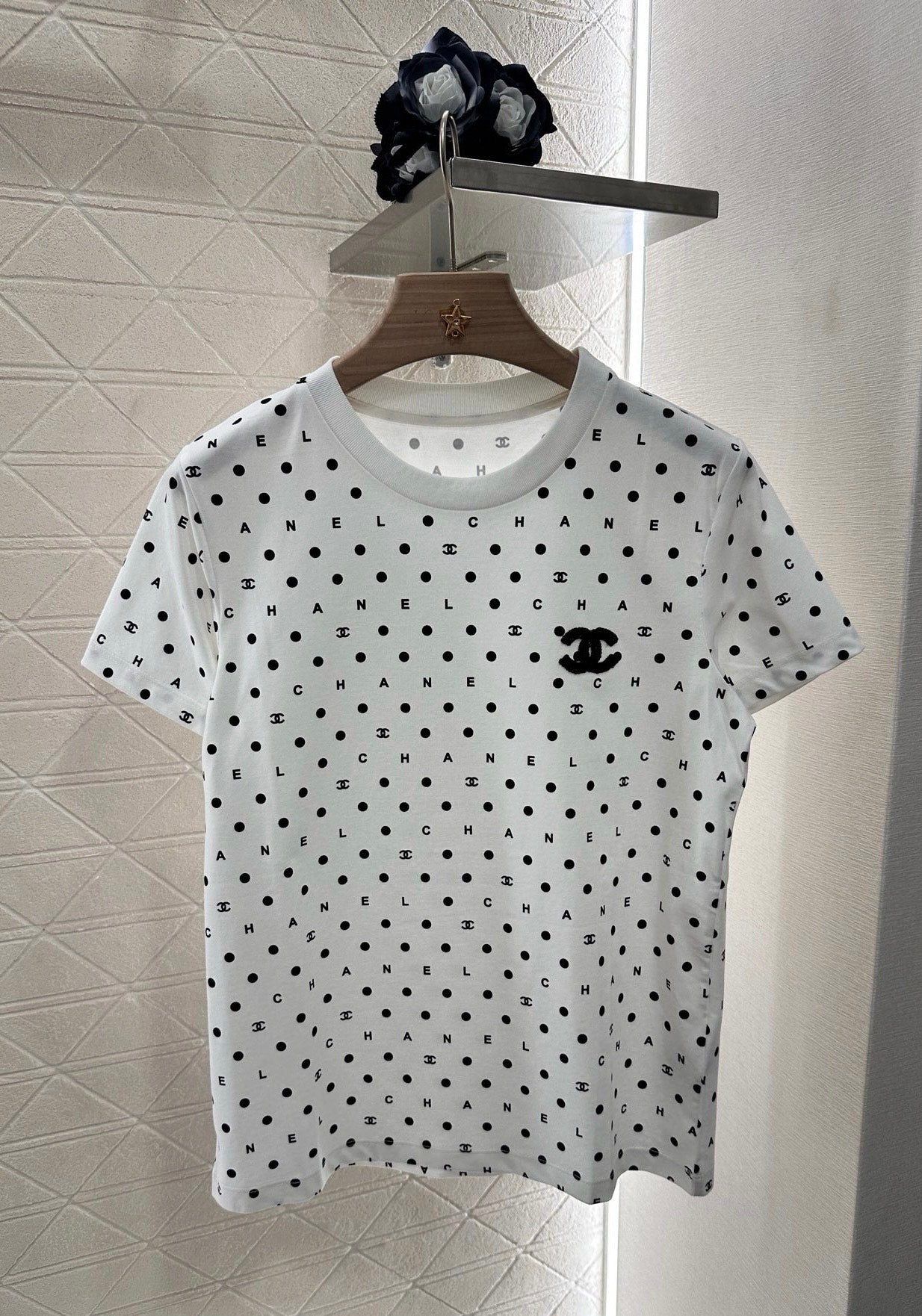 C*♥2025 new product Round neck polka dot letters
