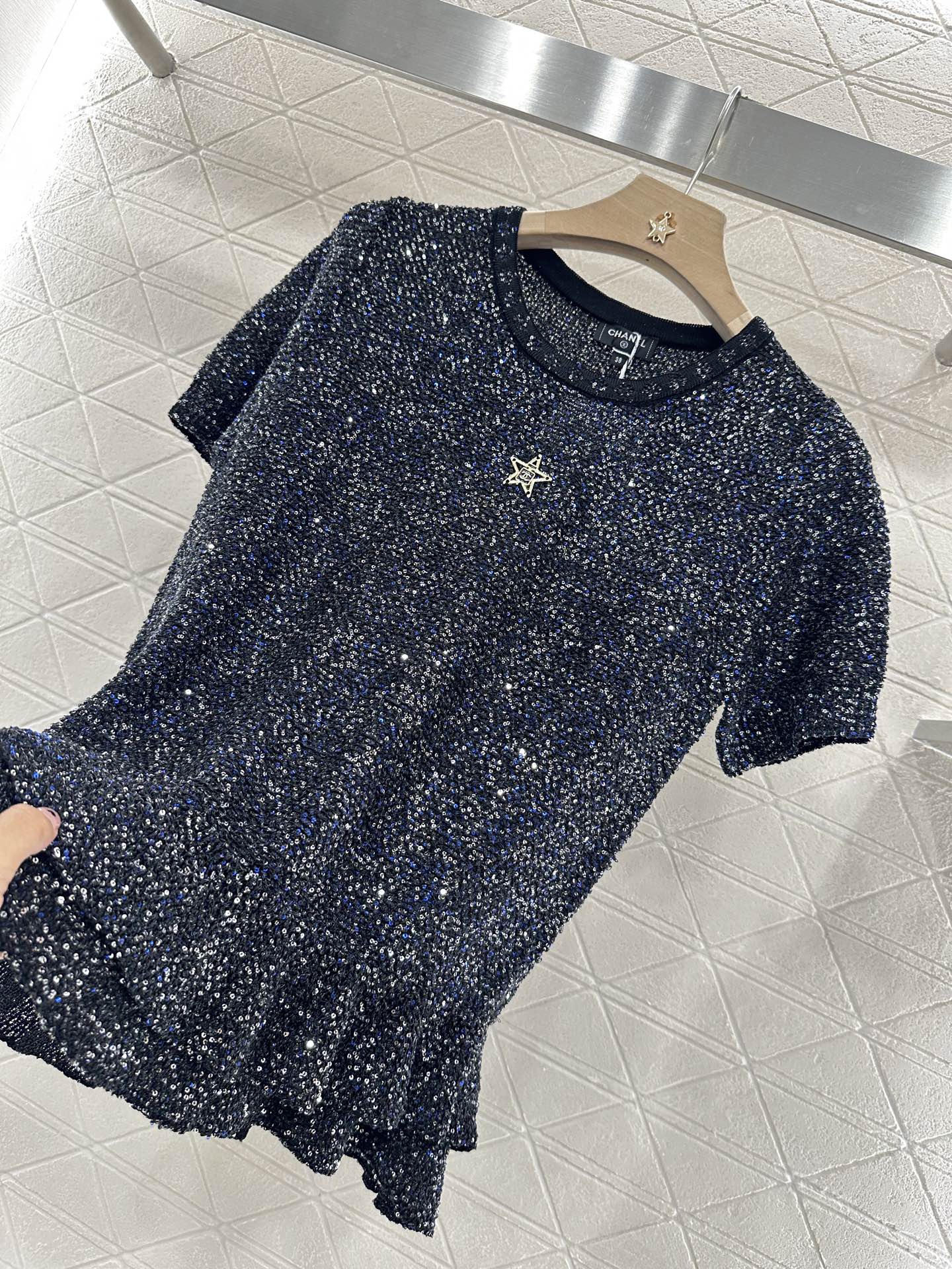 C*♥2025 new product Sequined silver knitted short sleeves