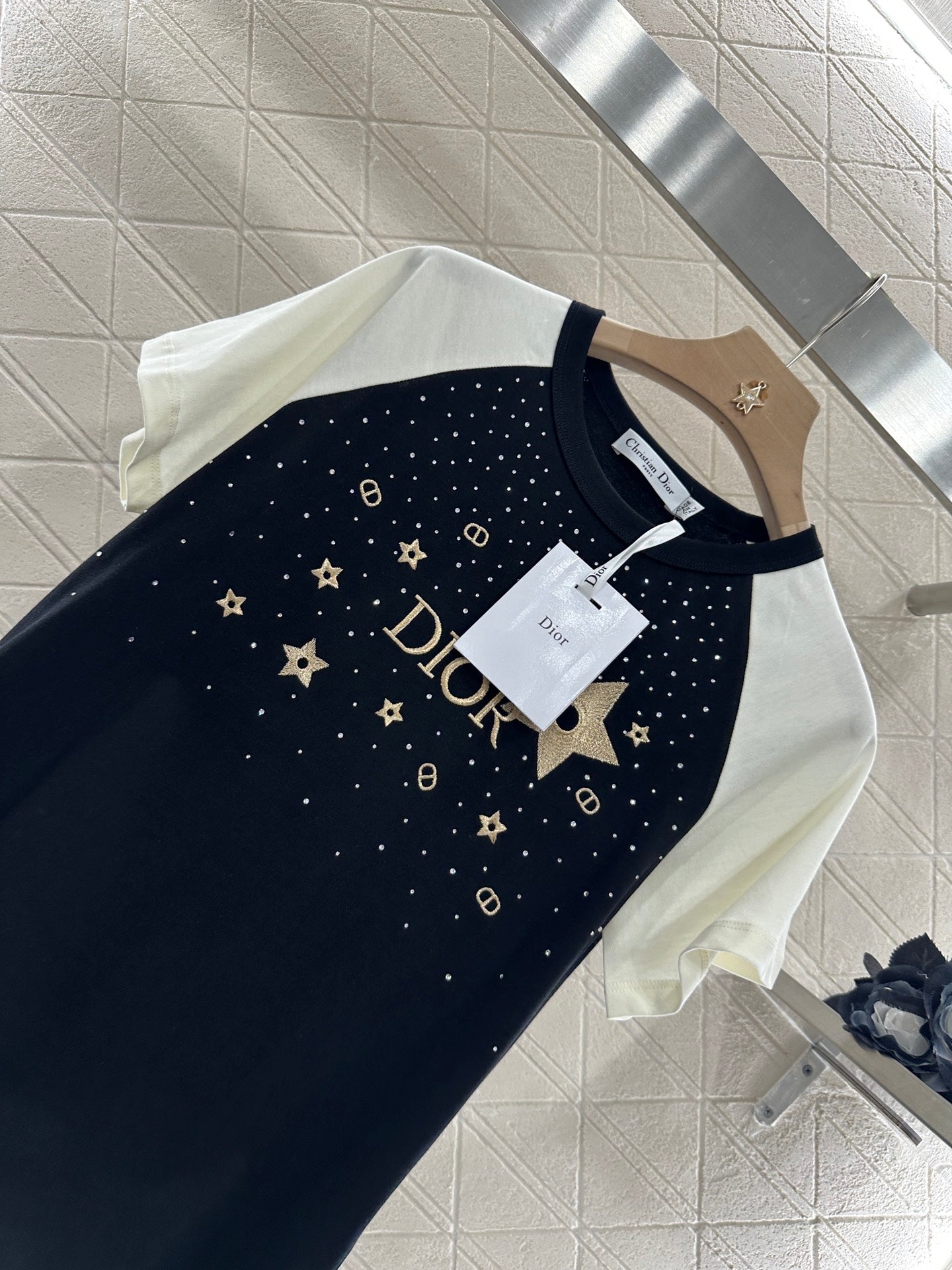 D*♥2025 new product Raglan embroidery rhinestone round neck