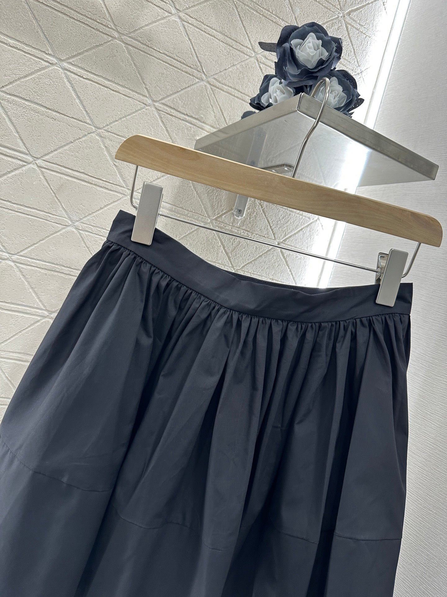 Louis*♥2025 new product Waist-length umbrella skirt