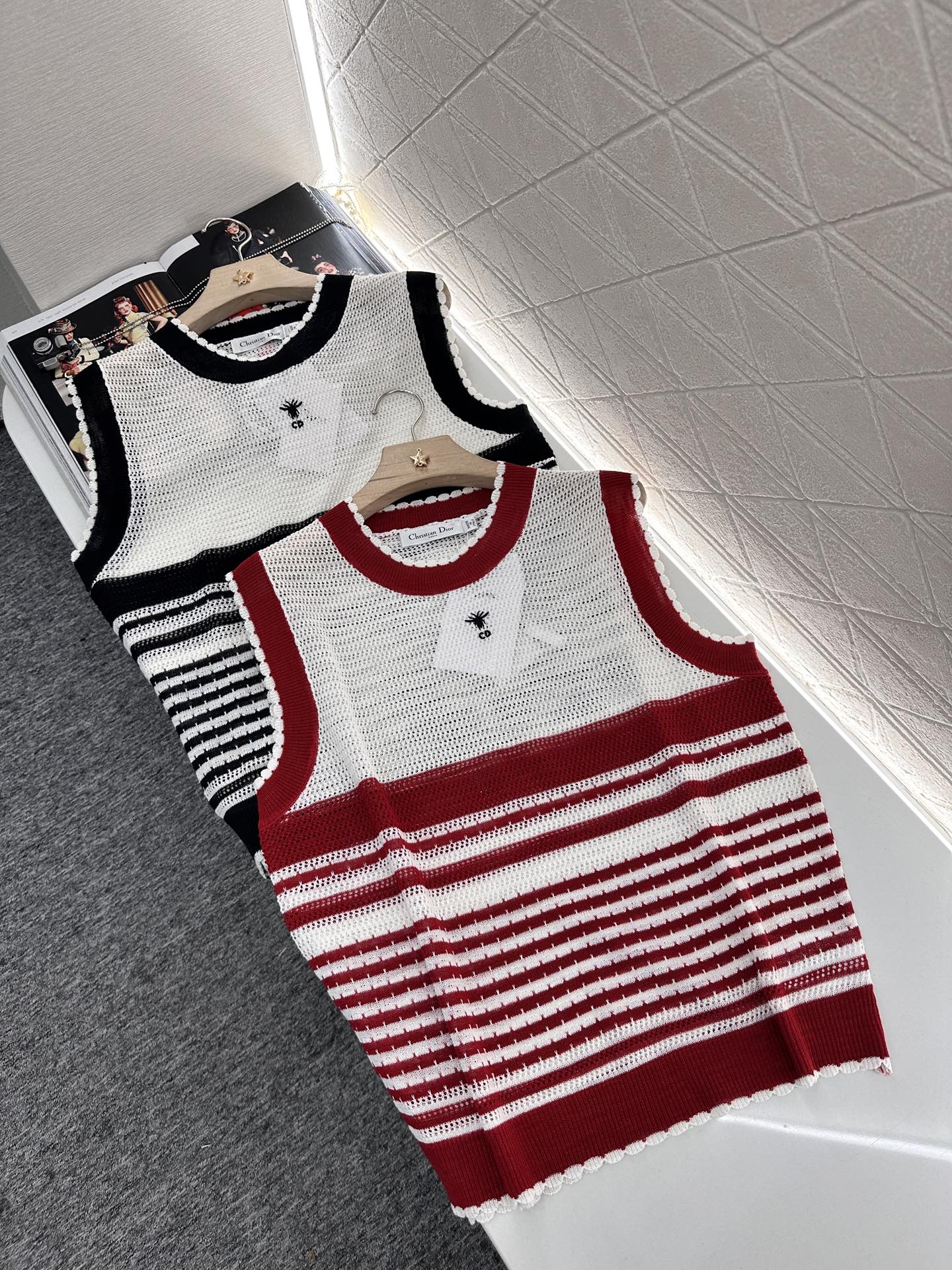 D*♥2025 new product Knitted vest