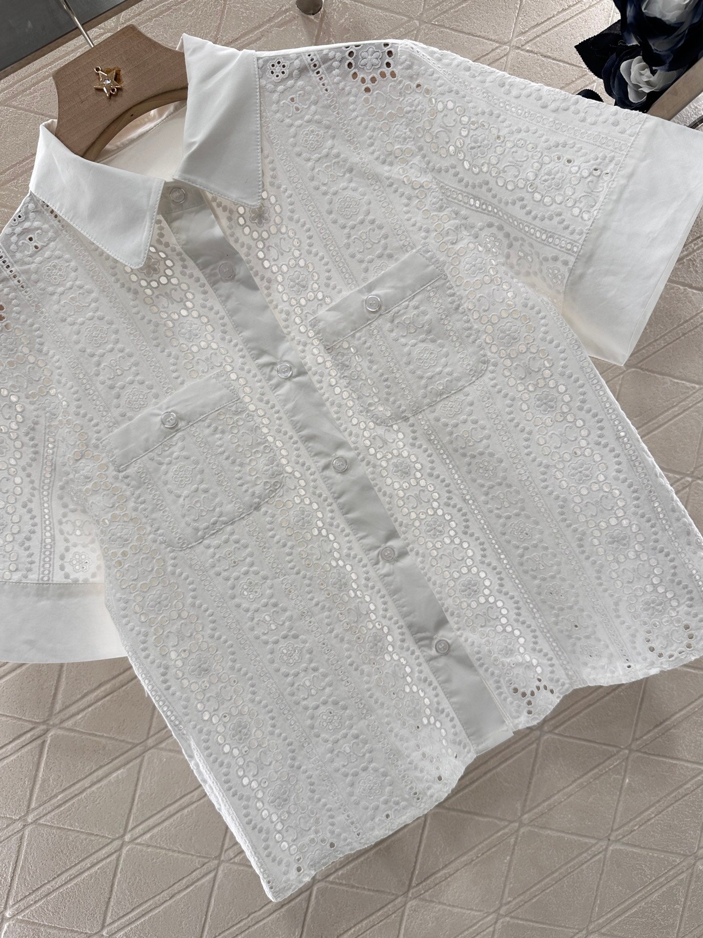 C*♥2025 new product Hollow shirt