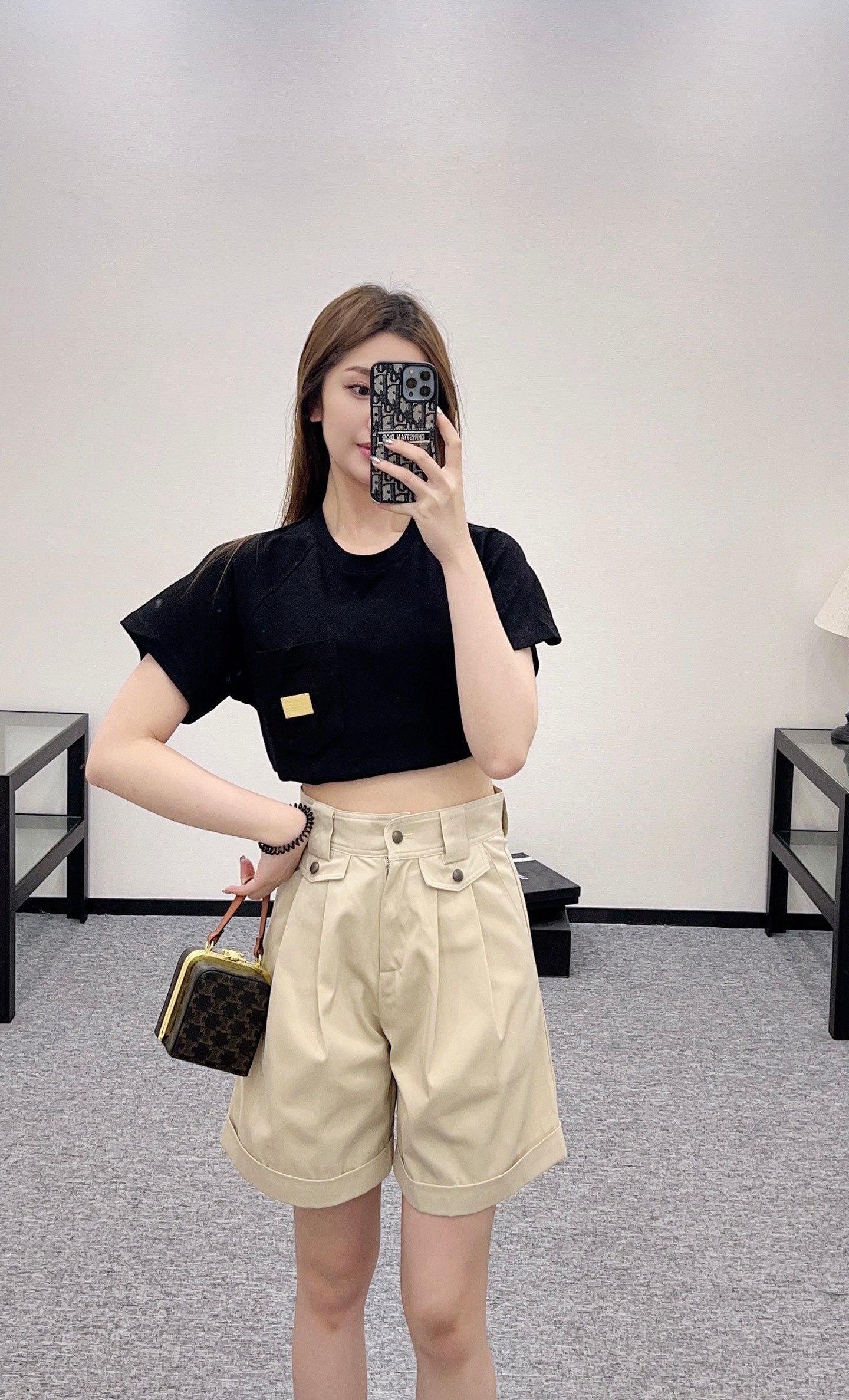 Louis*♥2025 new products Pleated shorts
