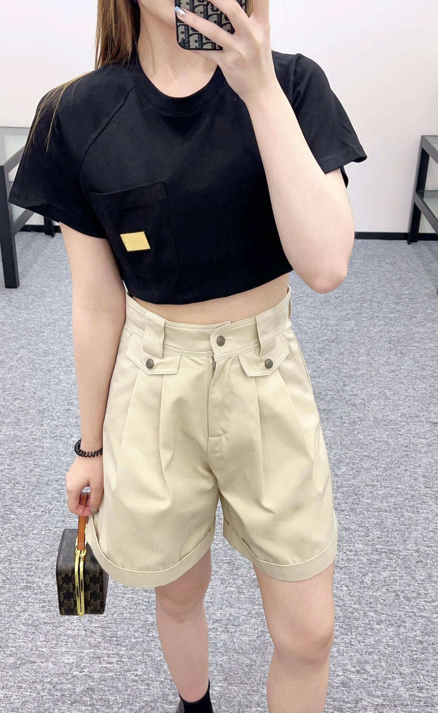 Louis*♥2025 new products Pleated shorts