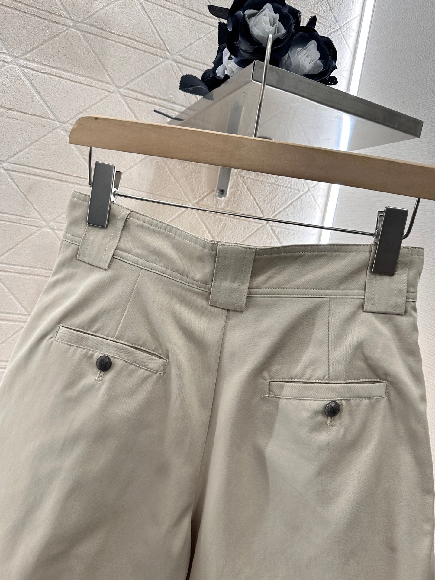 Louis*♥2025 new products Pleated shorts
