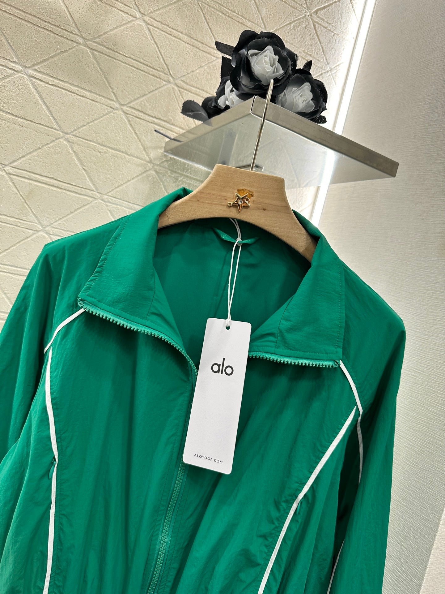 Alo*♥2025 new products Jacket, coat and shorts set