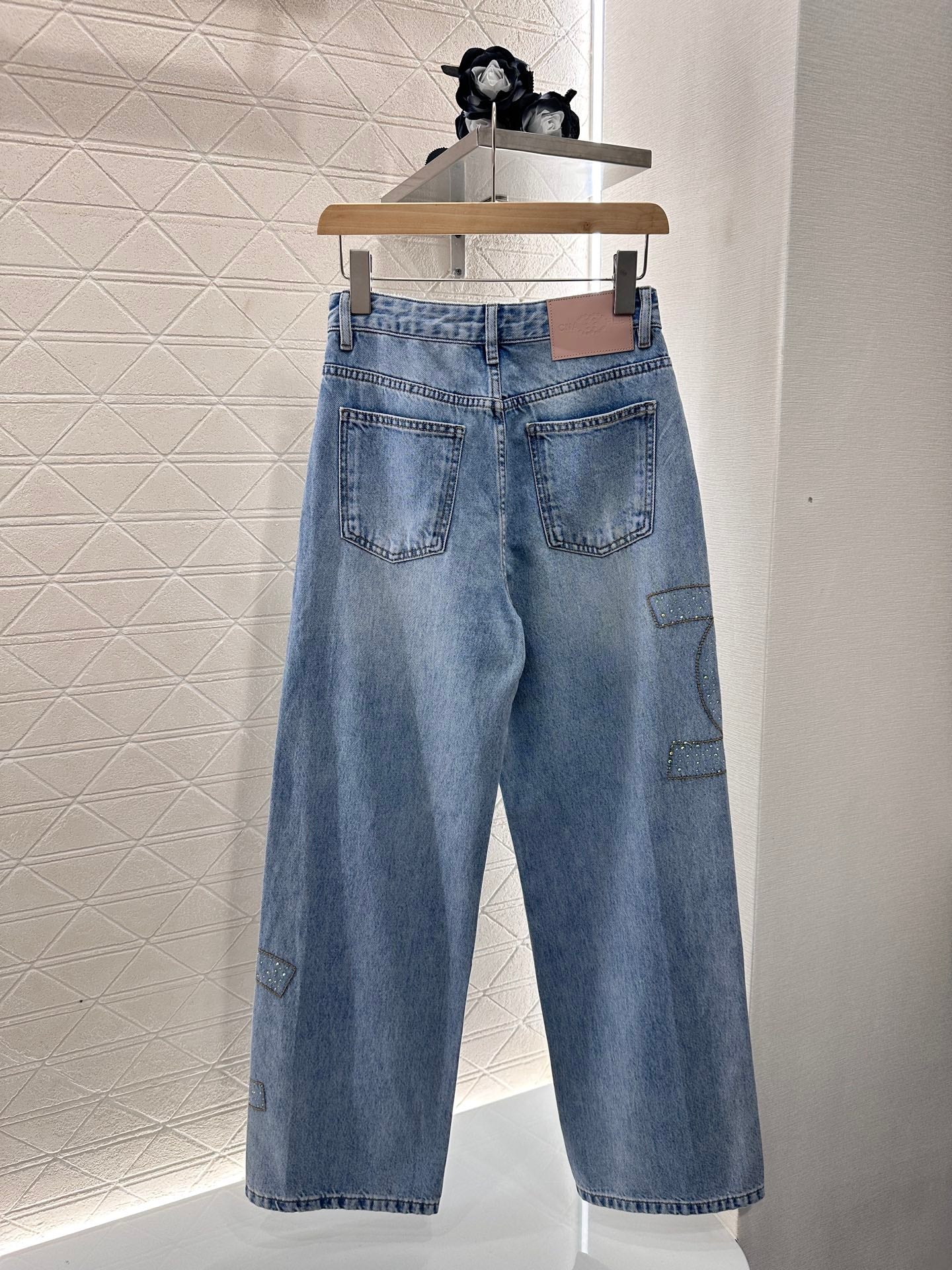 C*♥2025 new products Diamond-studded denim trousers