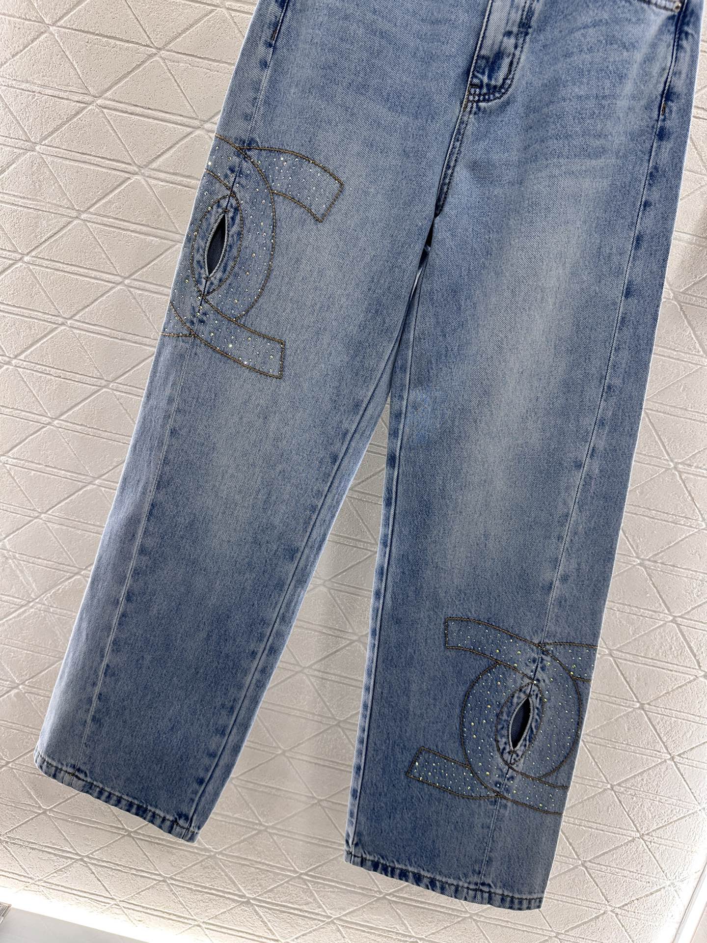 C*♥2025 new products Diamond-studded denim trousers