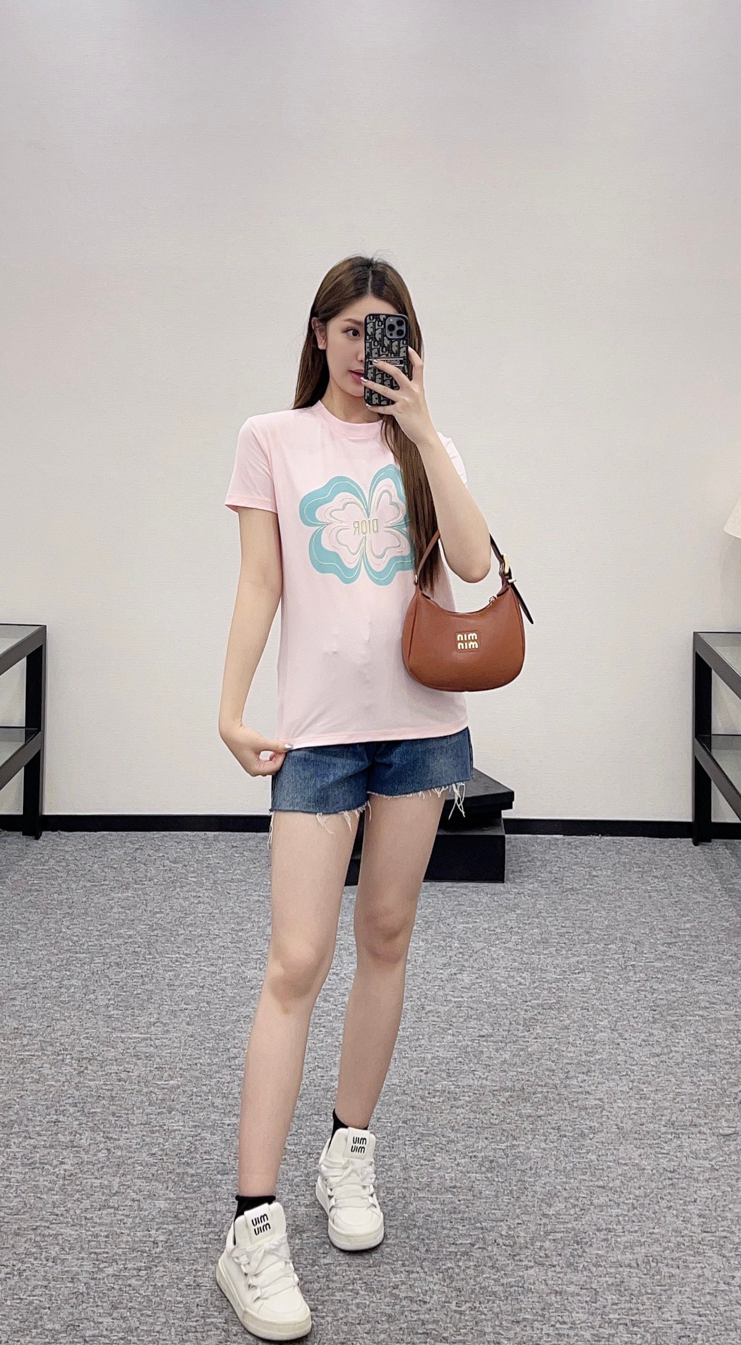 D*♥2025 new product Embroidered short sleeves