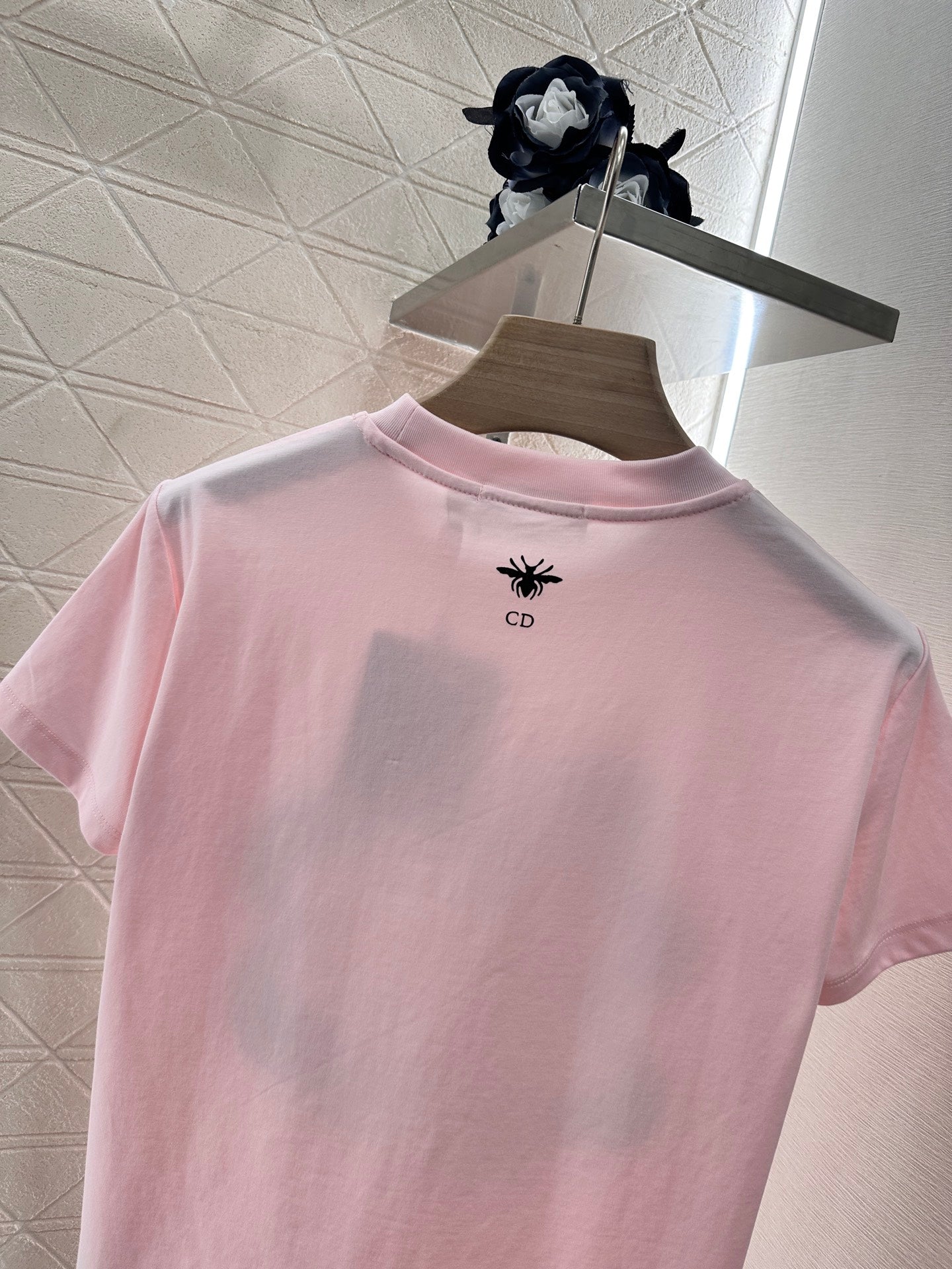 D*♥2025 new product Embroidered short sleeves