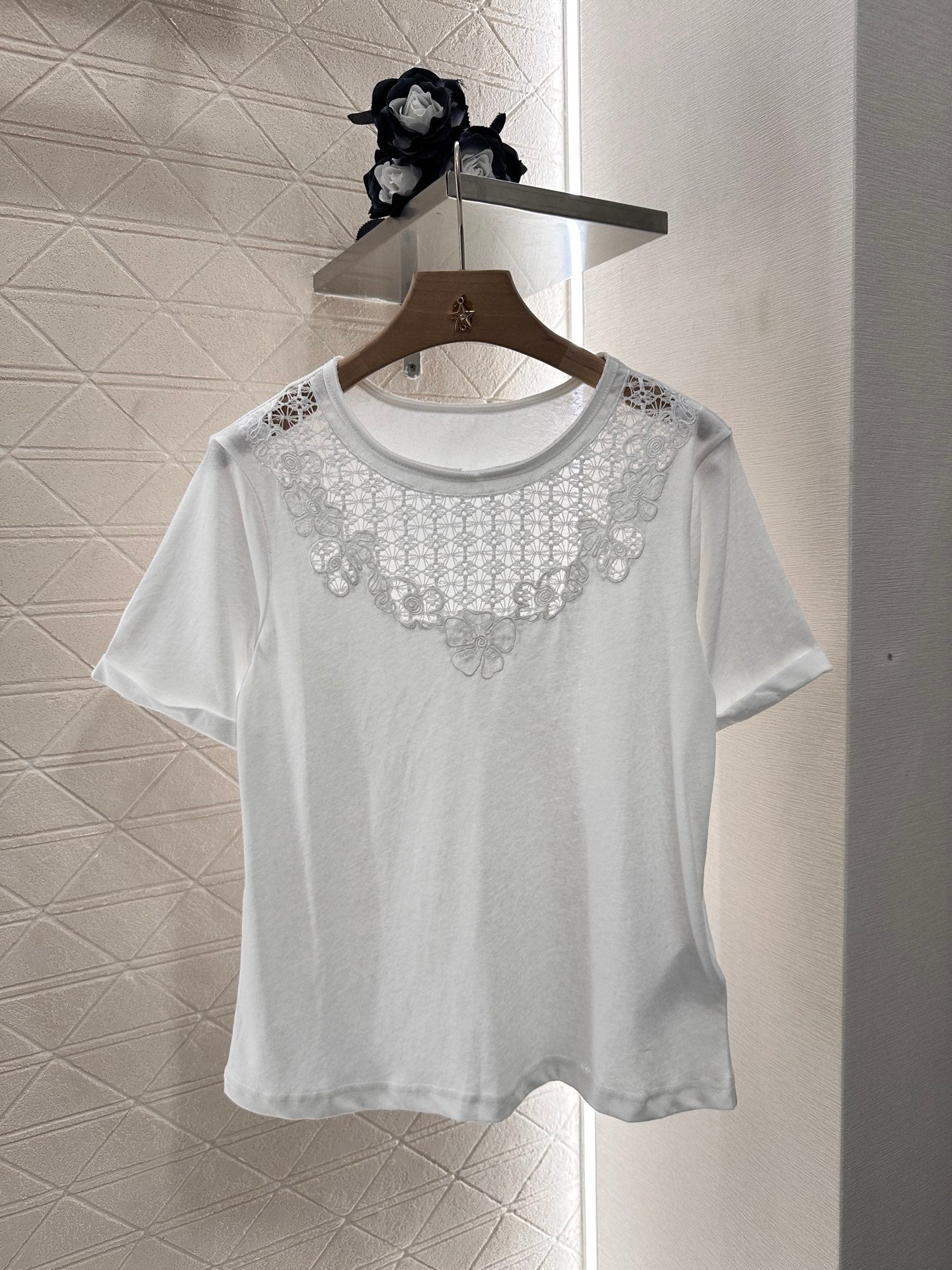 C*♥2025 new product Hollow embroidery