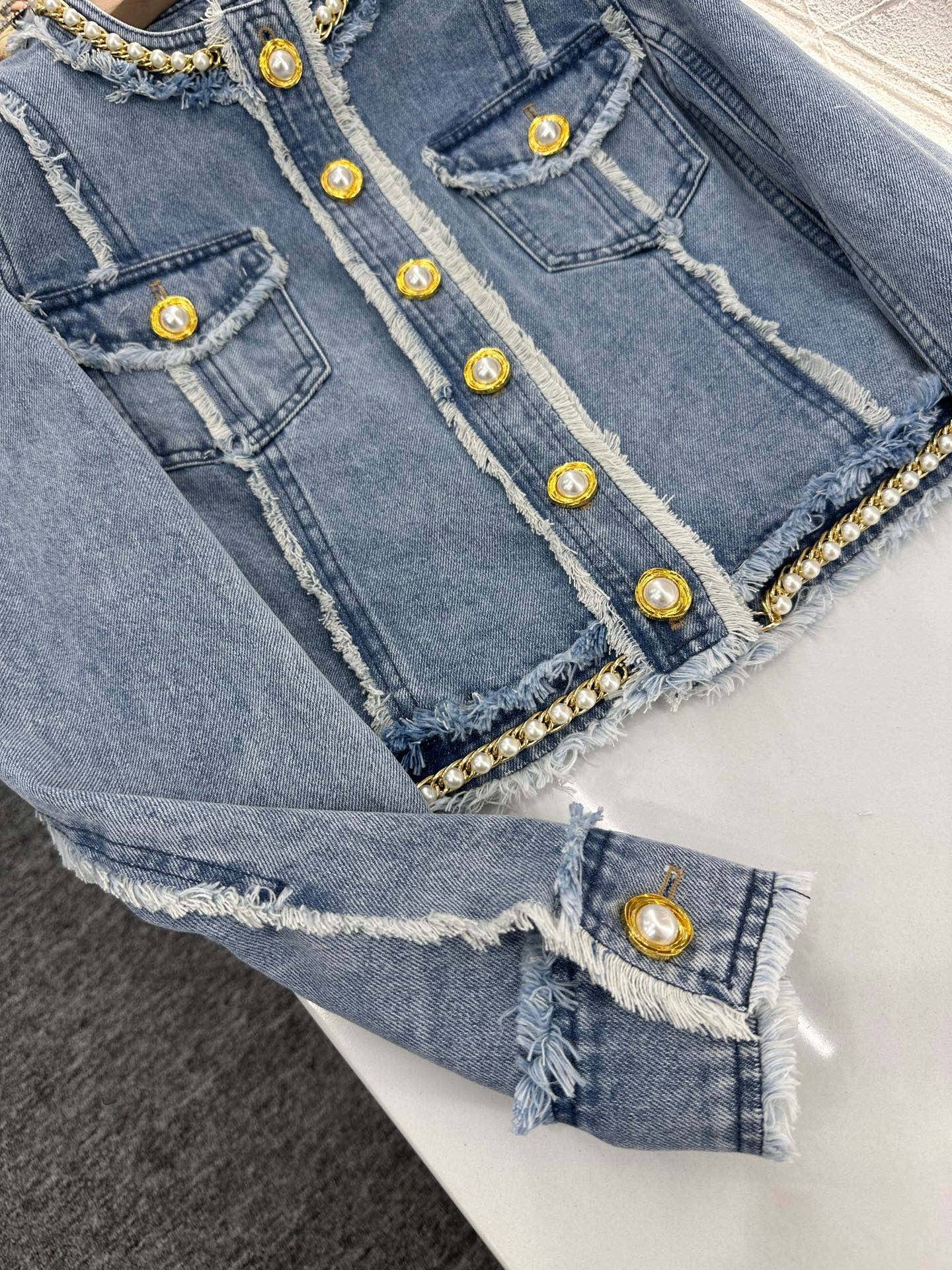 B*♥2025 new product Raw-edge denim jacket and skirt set