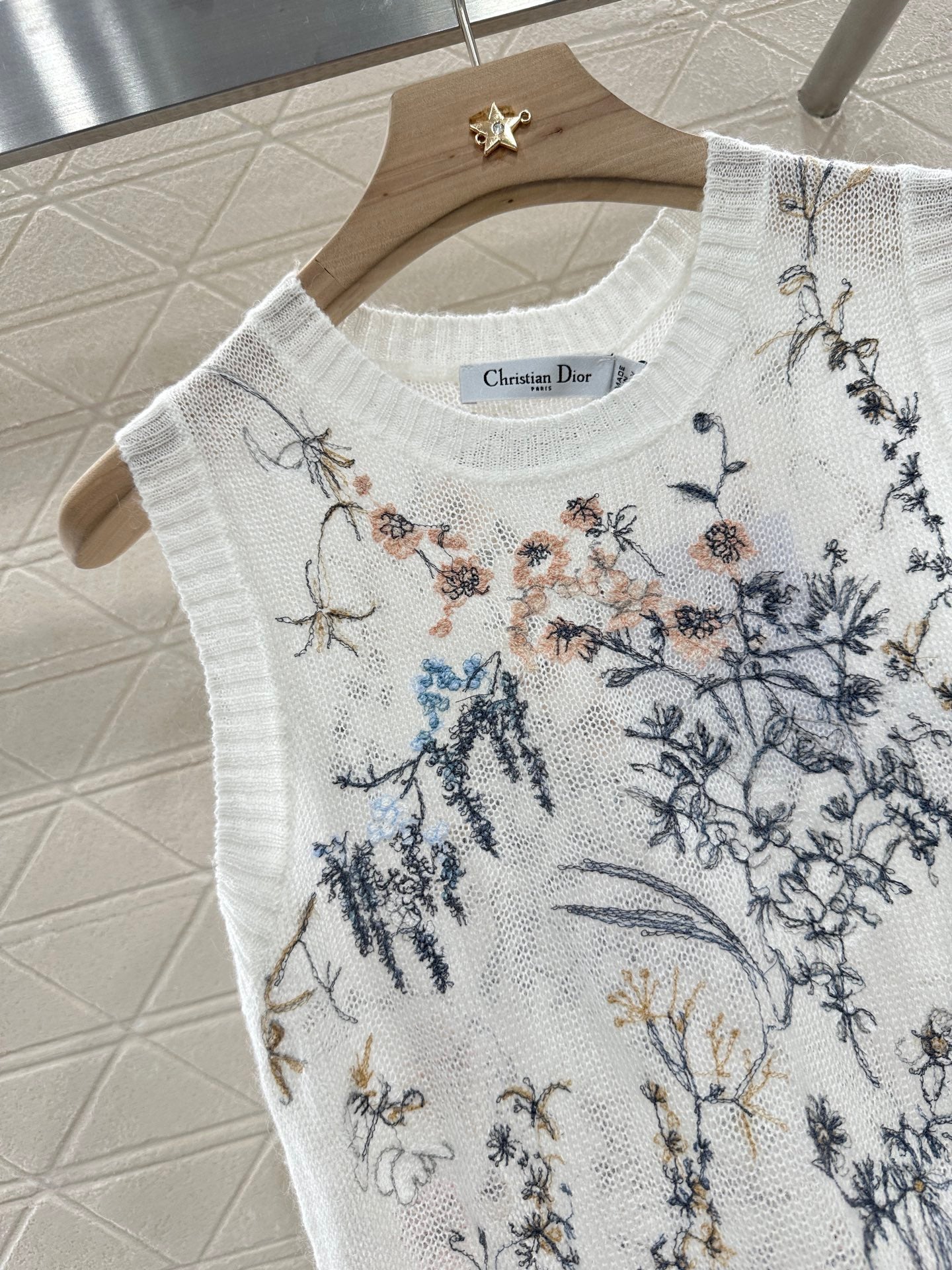 D*♥2025 new product Embroidered vest
