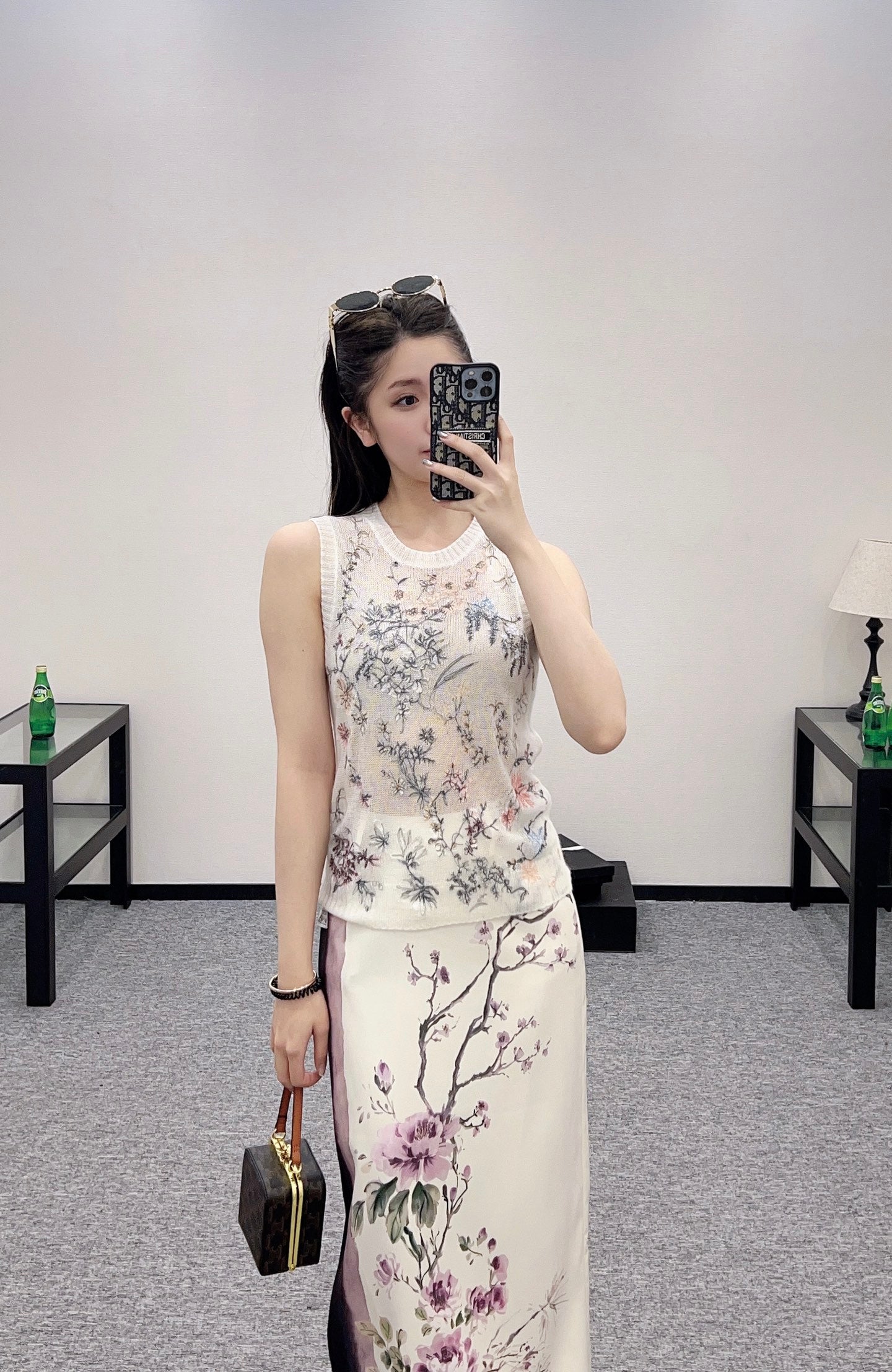 D*♥2025 new product Embroidered vest