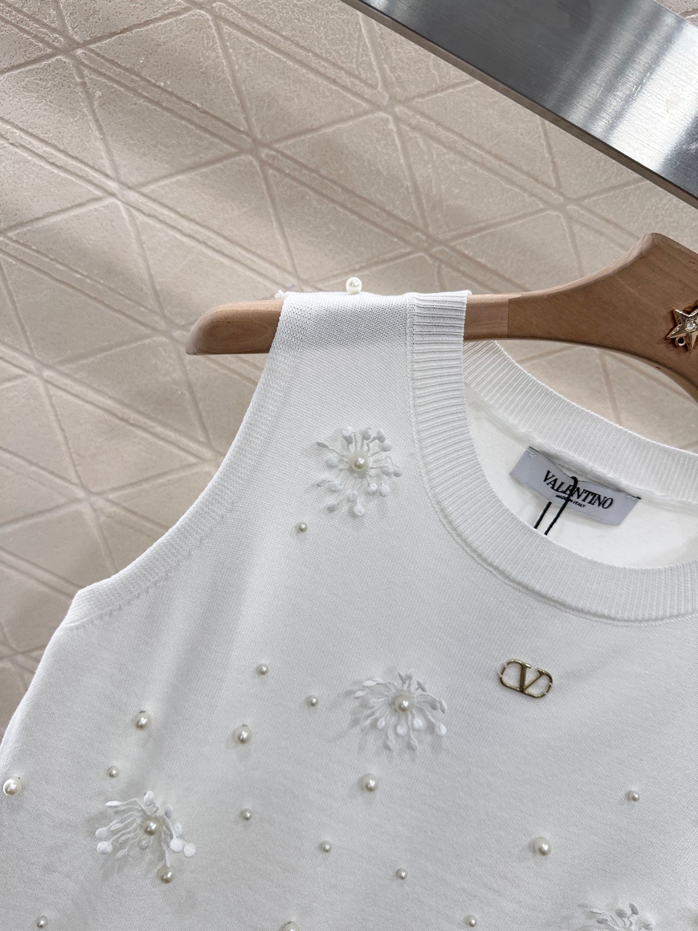 V*♥2025 new product Beaded vest