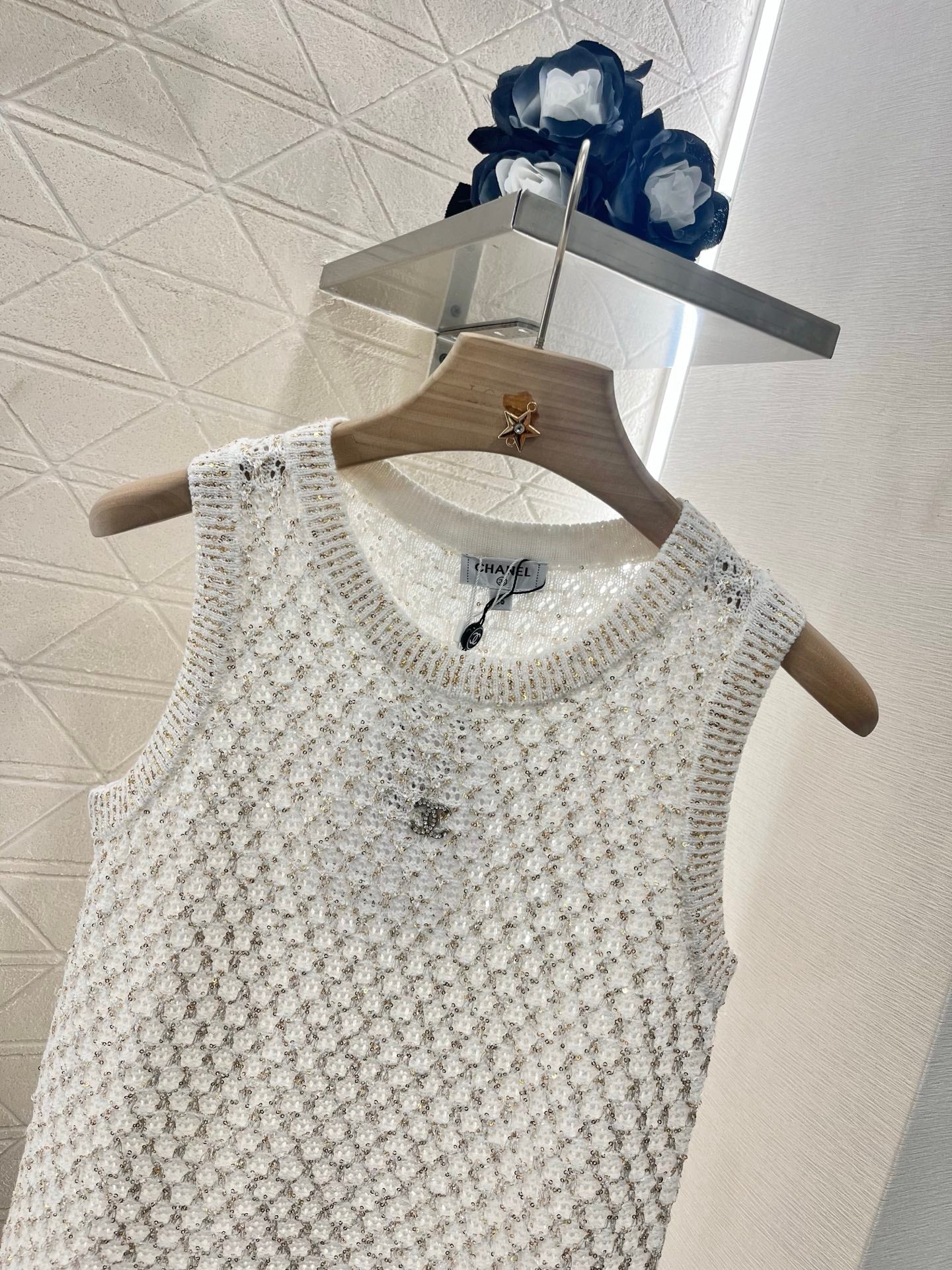 C*♥2025 new product Sequined hollow vest