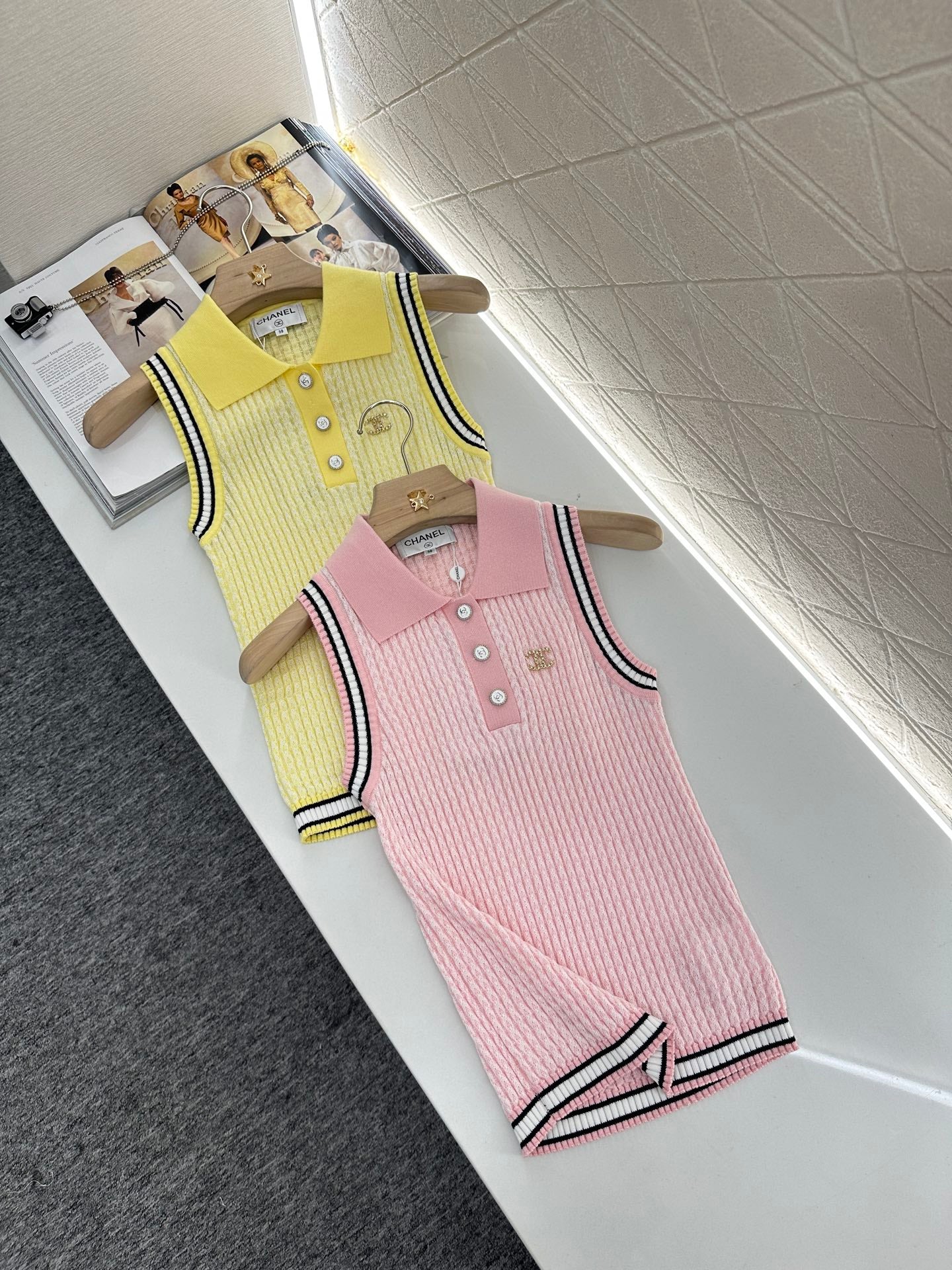 C*♥2025 new product Lapel knitted vest