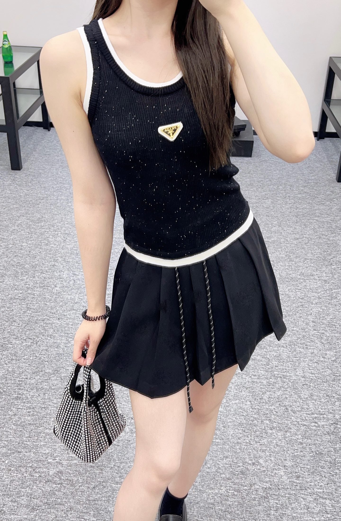 P*♥2025 new product Fake two-piece knitted vest