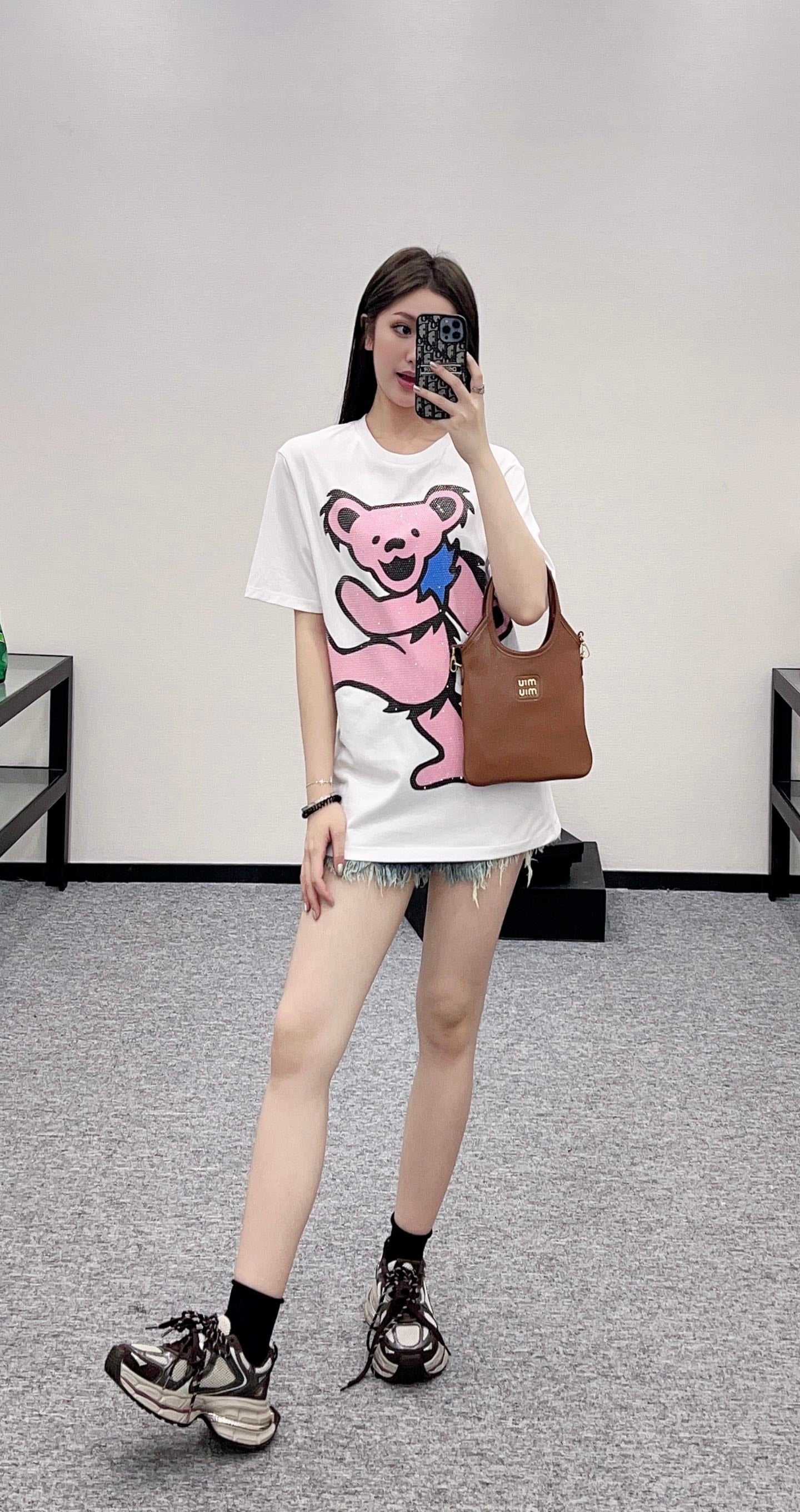 L*♥2025 new product Hot diamond cartoon