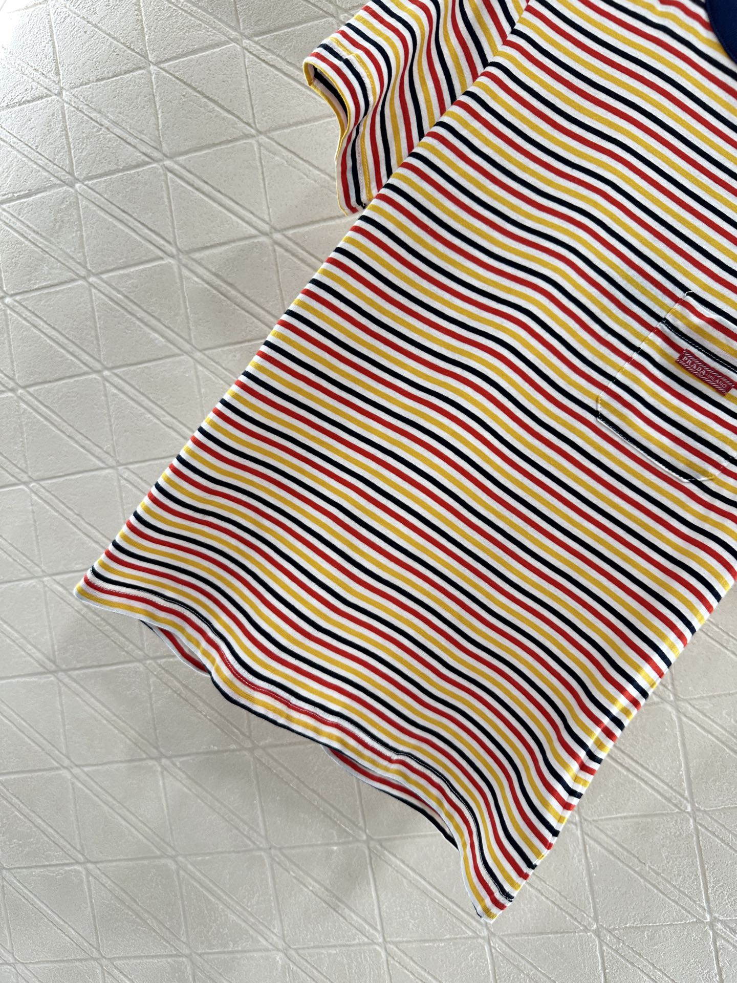P*♥2025 new product Striped round neck