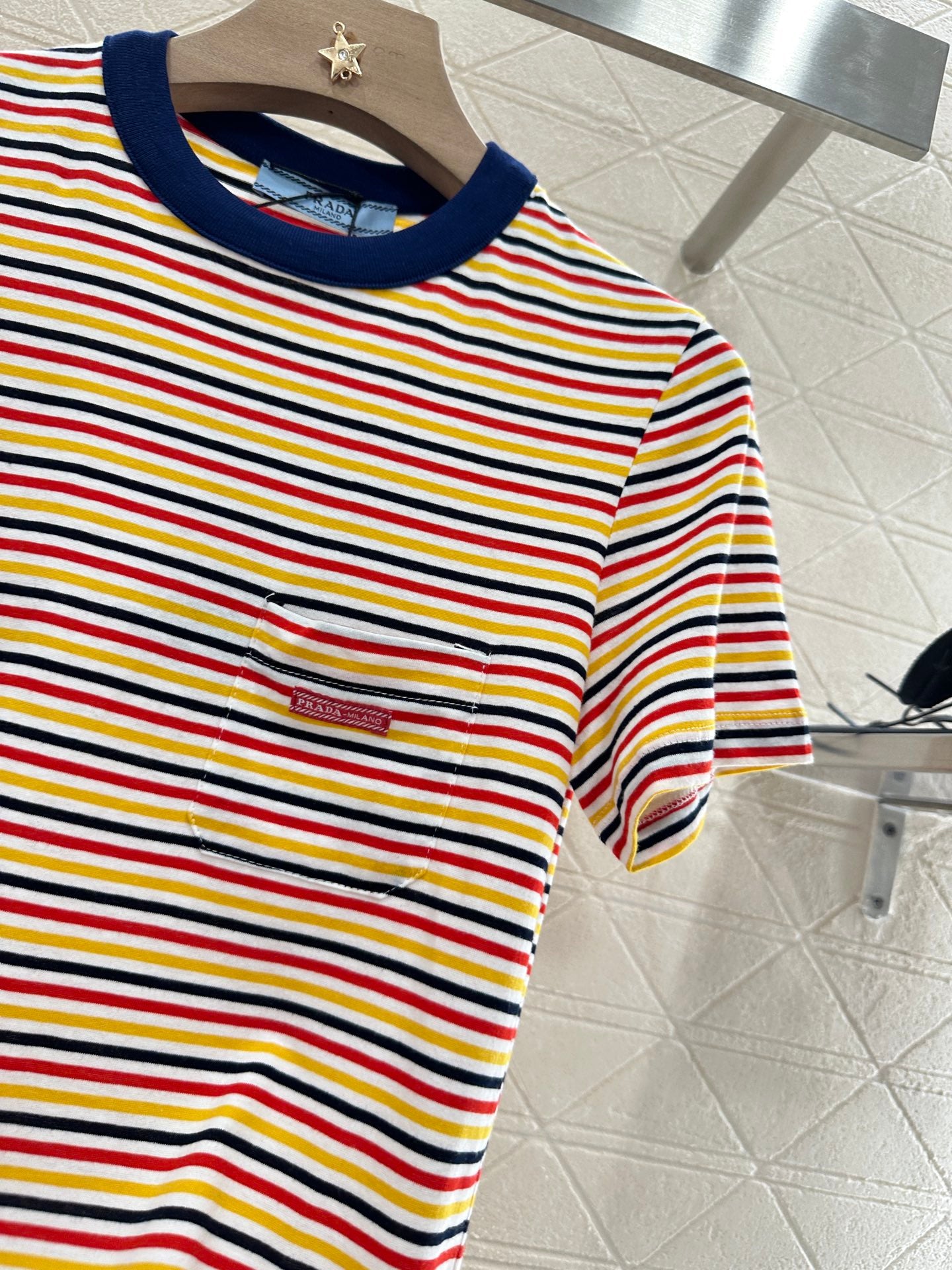 P*♥2025 new product Striped round neck