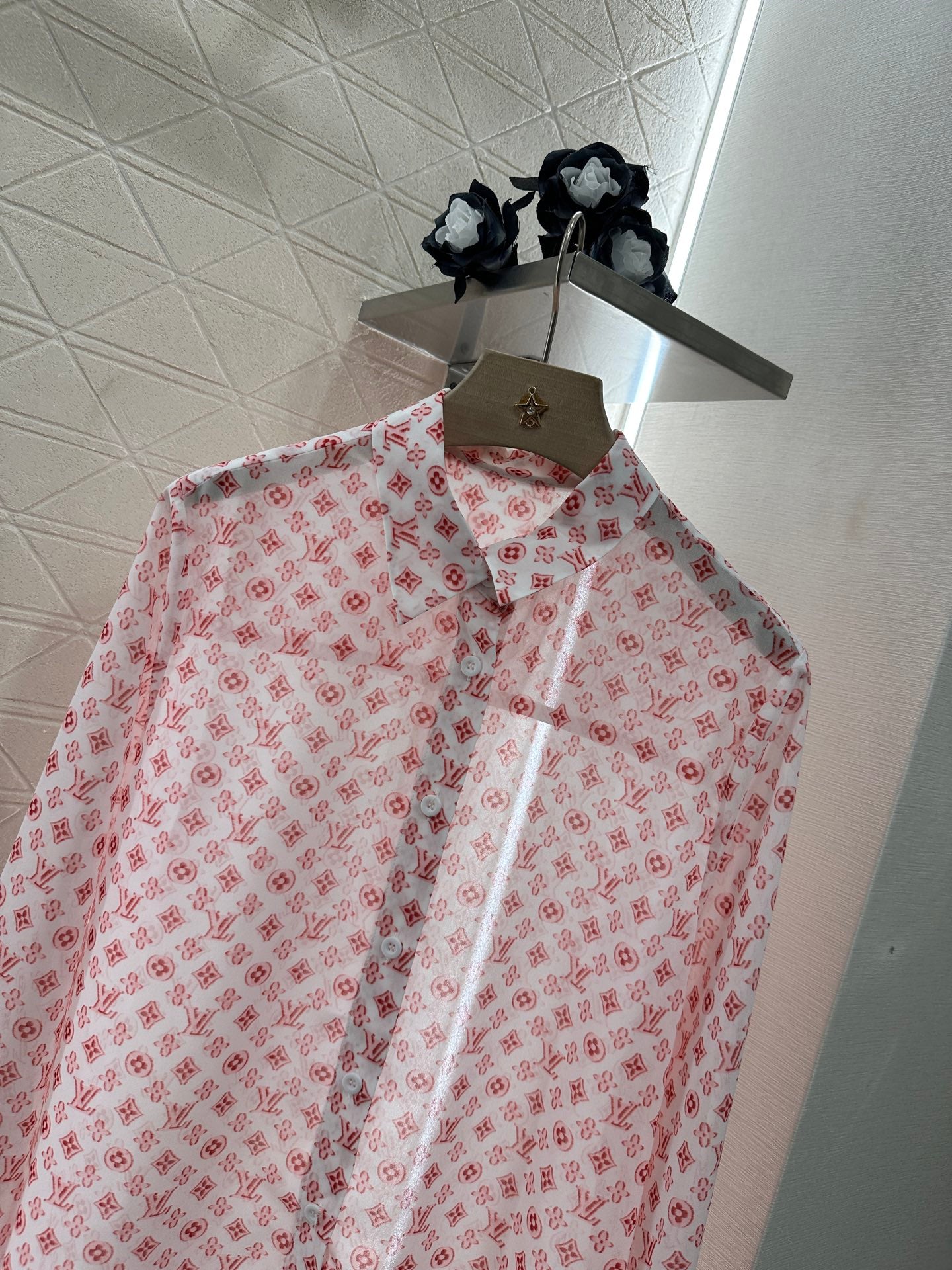 L*♥2025 new arrivals Printed silhouette shirt