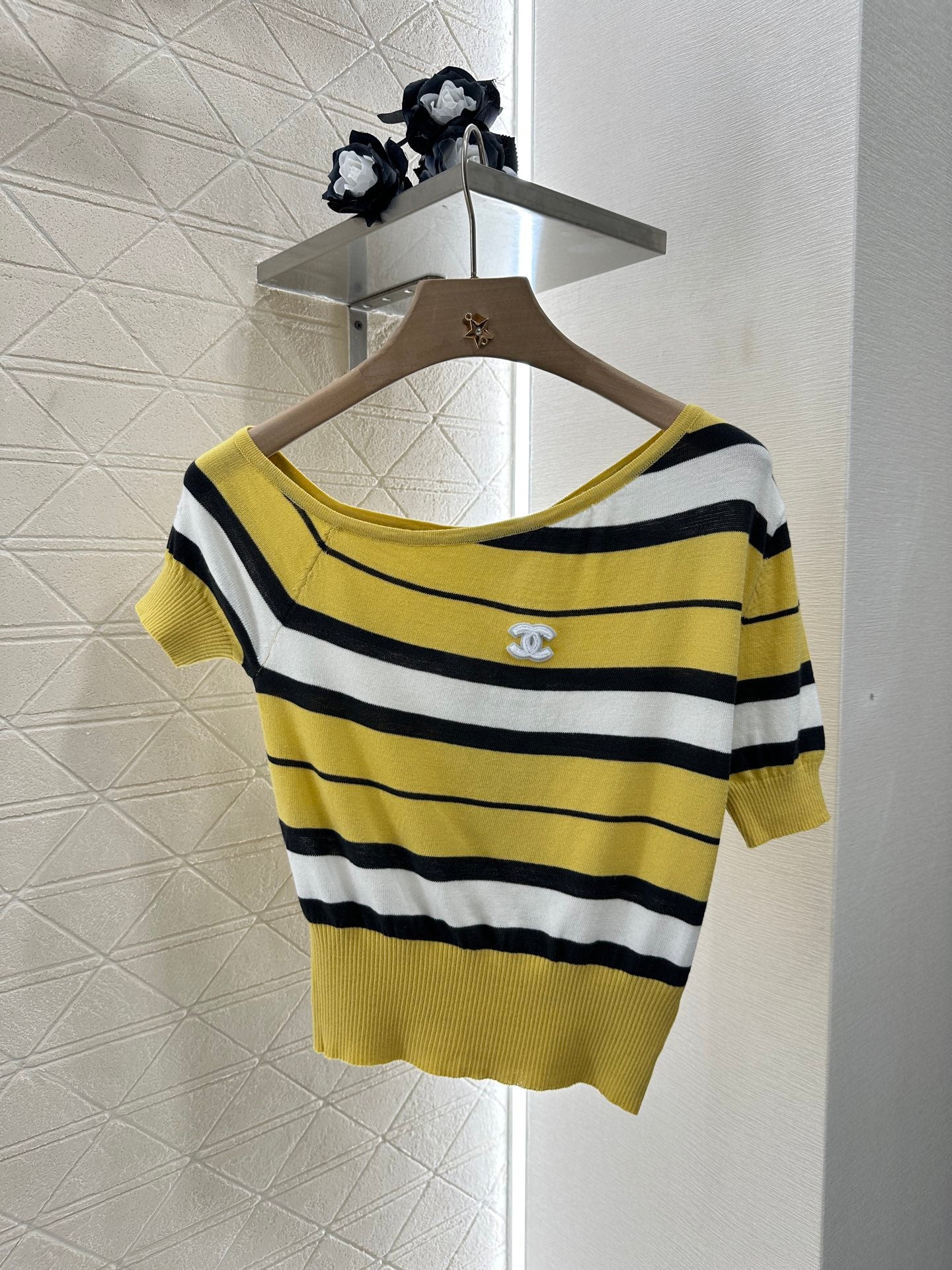 C*♥2025 new product Off-shoulder knitted short sleeves