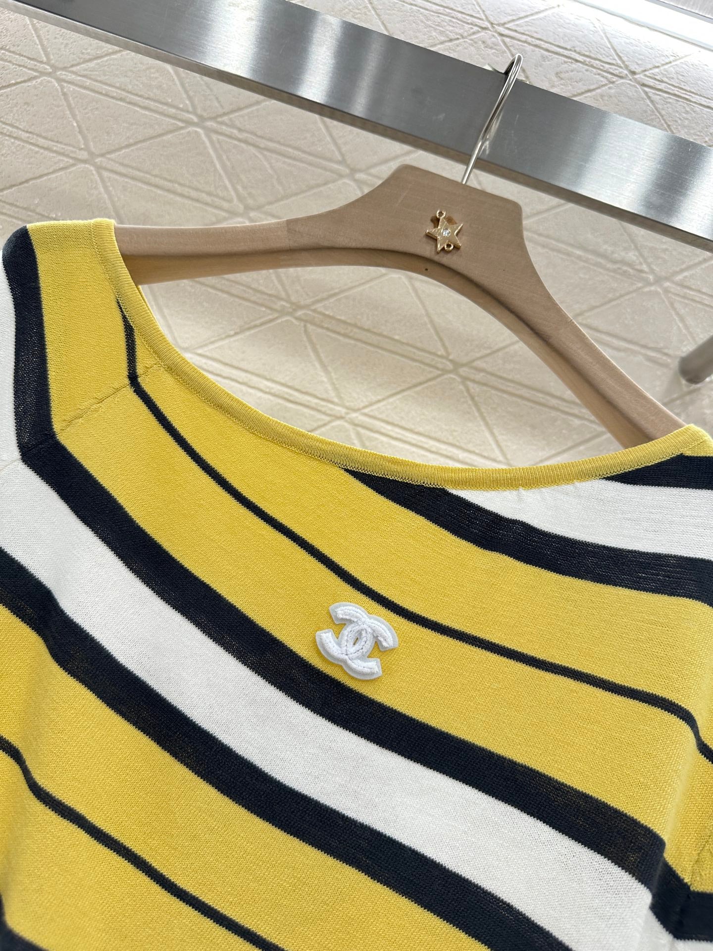 C*♥2025 new product Off-shoulder knitted short sleeves
