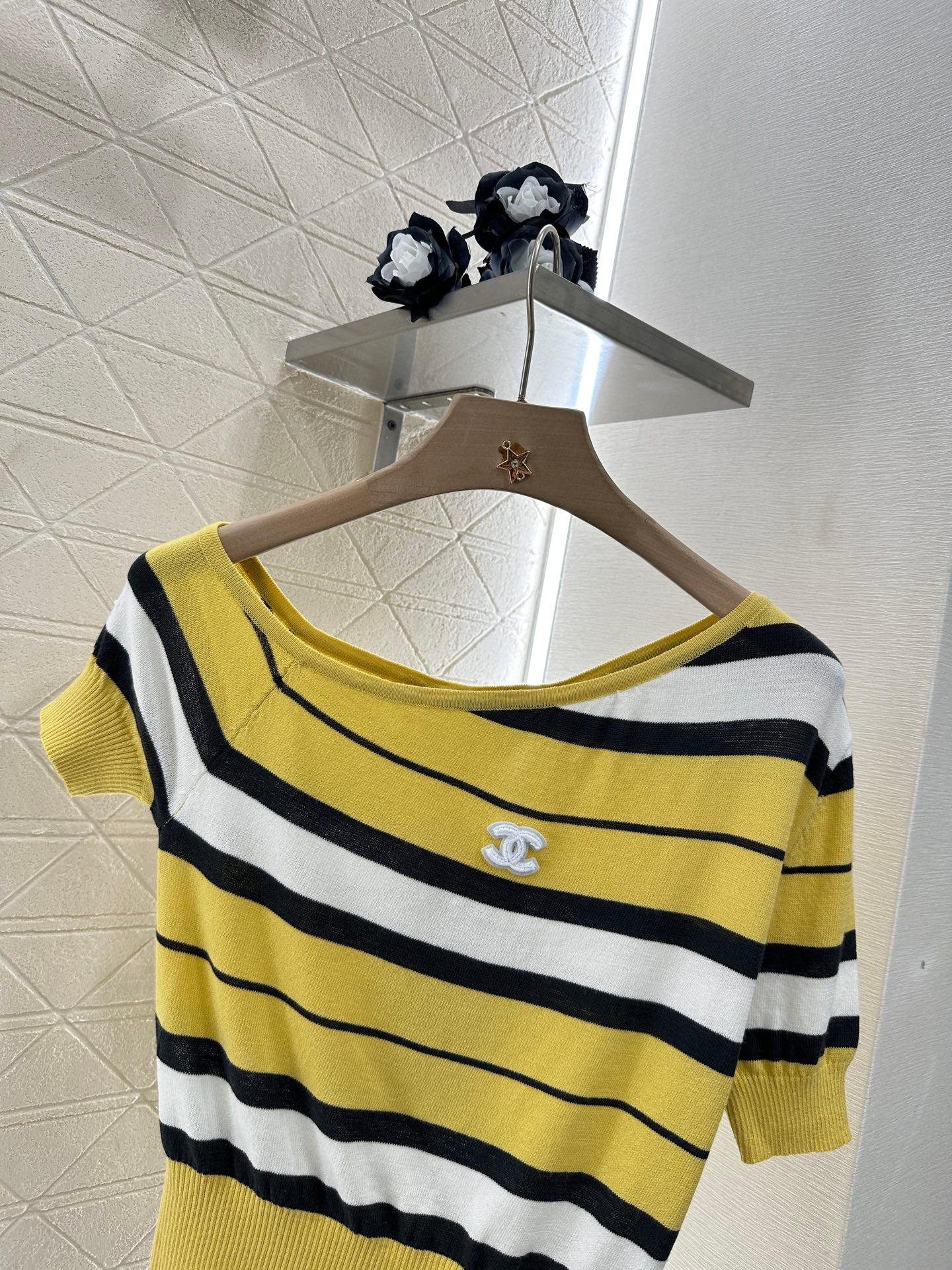 C*♥2025 new product Off-shoulder knitted short sleeves