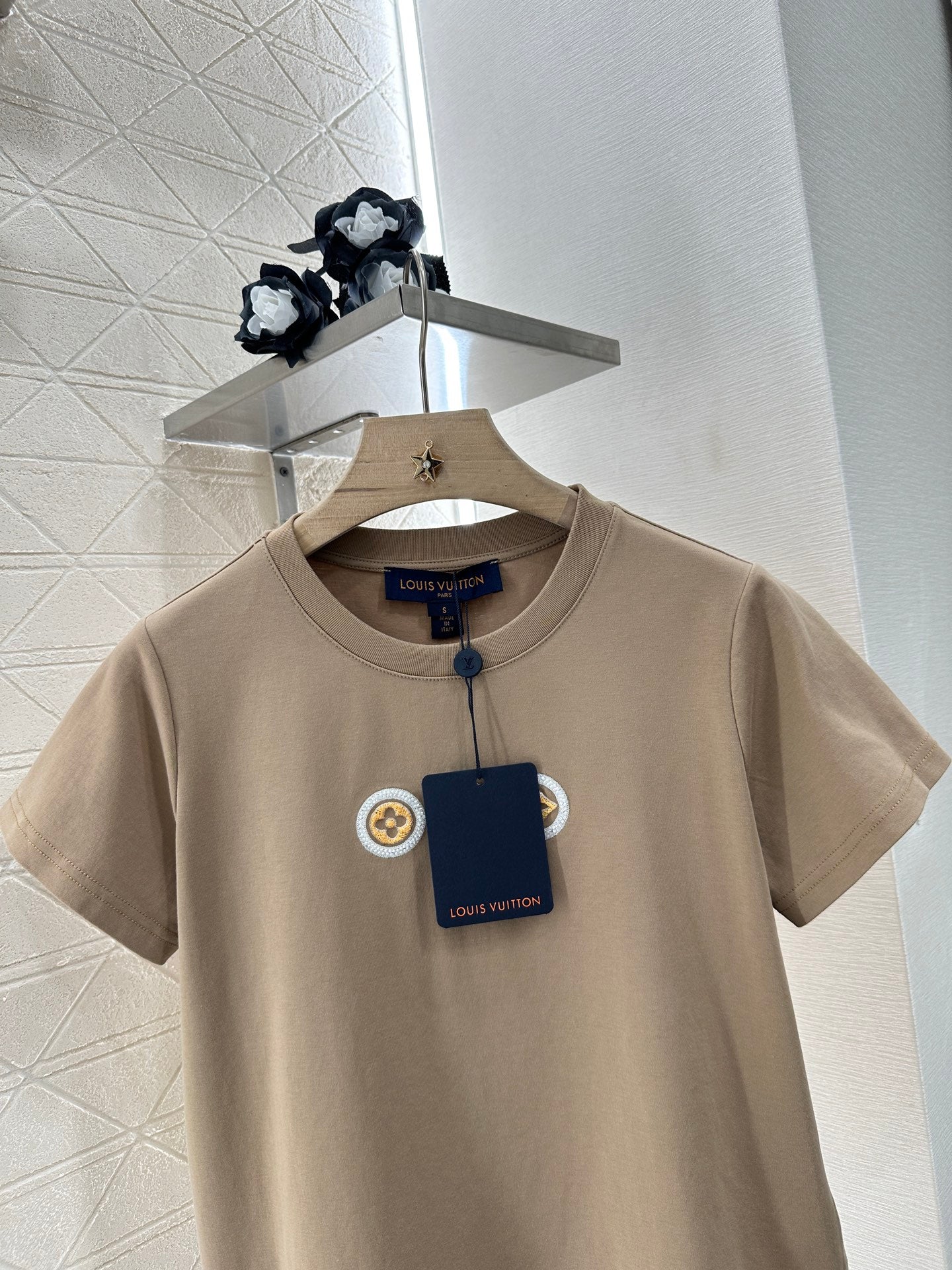 L*♥2025 new product Letter short sleeves