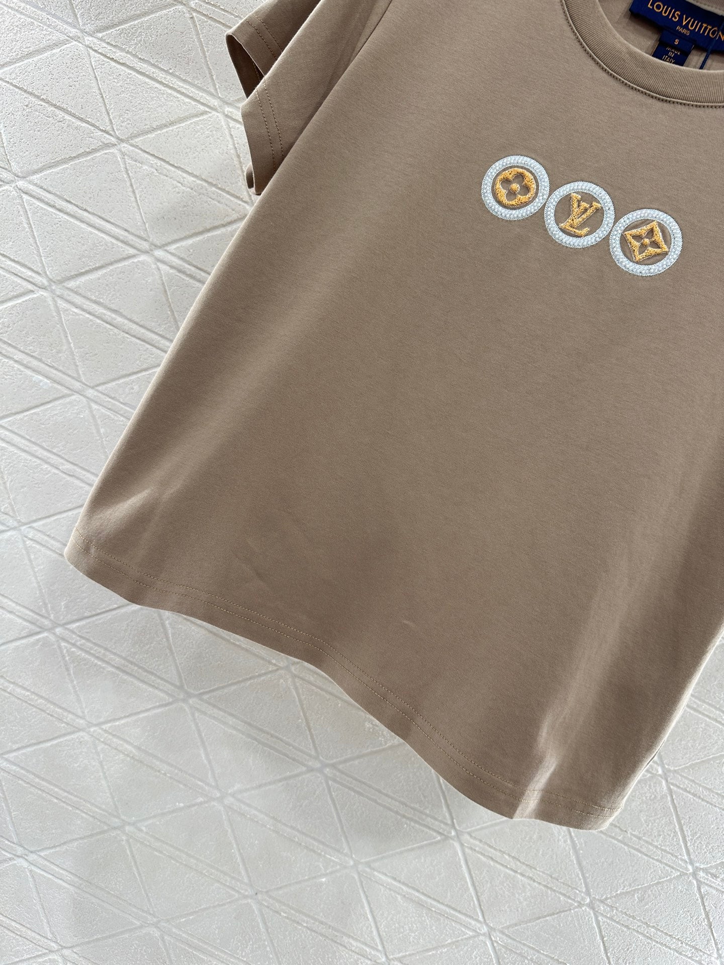 L*♥2025 new product Letter short sleeves