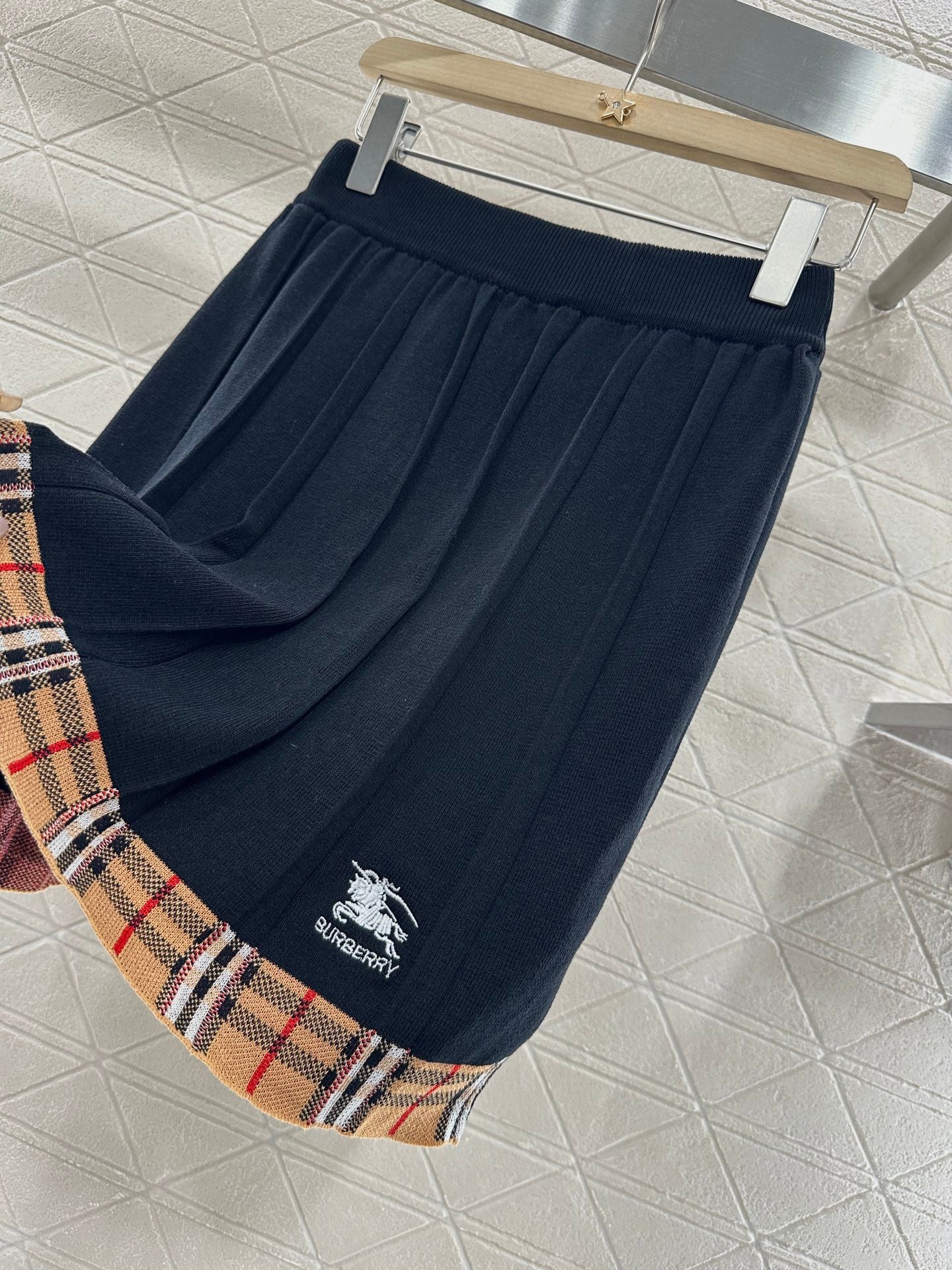 B*♥2025 new products Knitted skirt suit