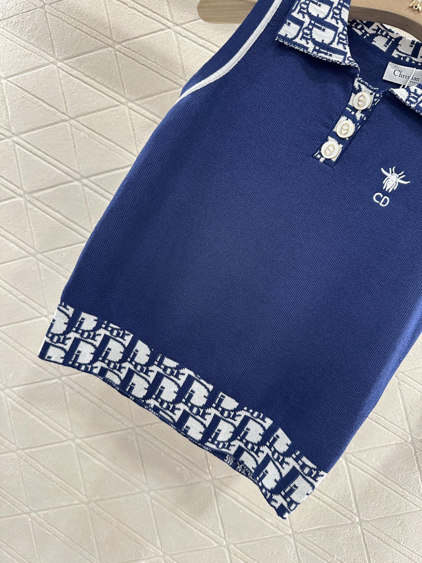 D*♥2025 new product Knitted vest