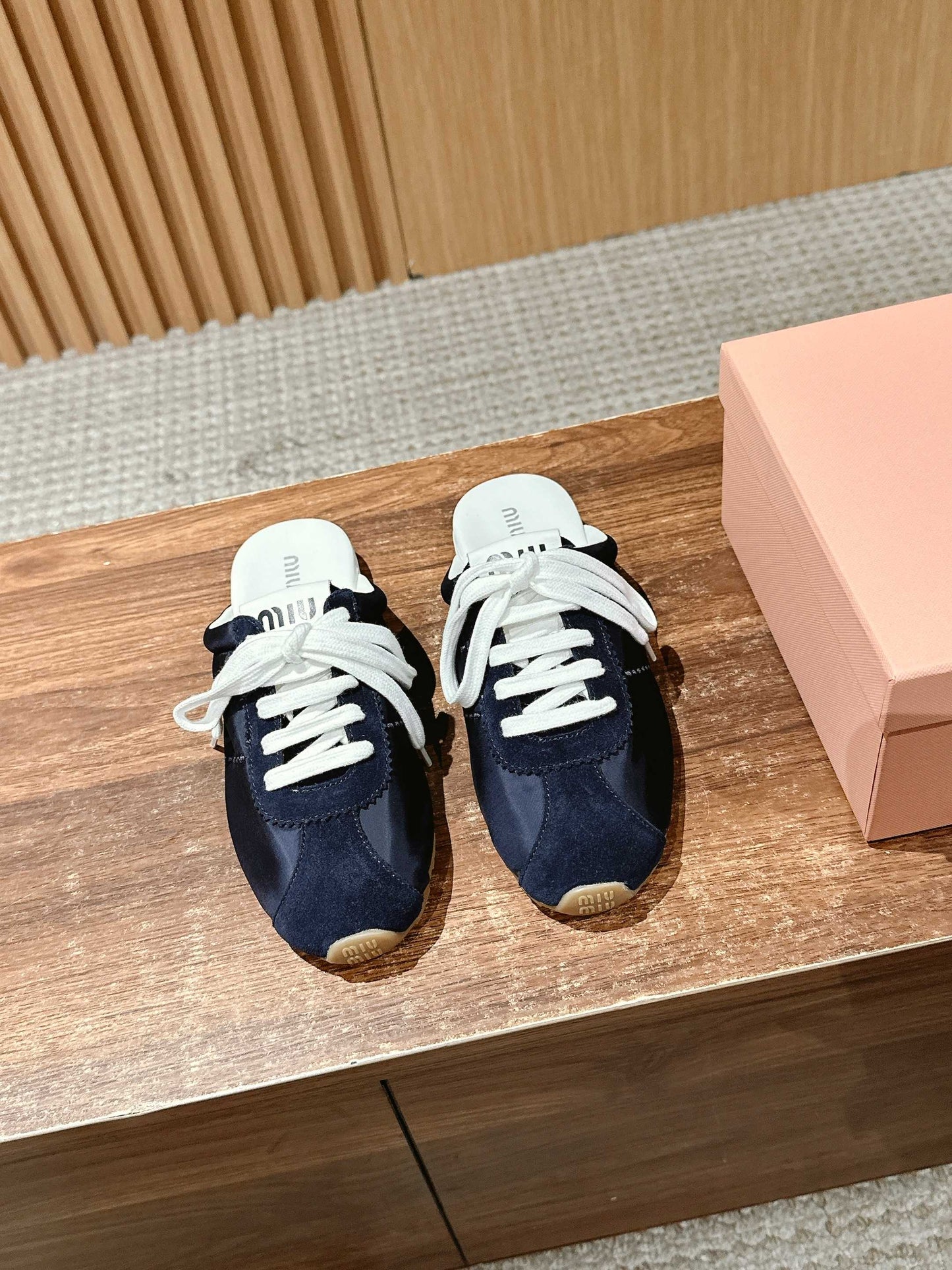 ๐๐* ๐๐* ๐ฎ๐ฌ๐ฎ๐ฑ/๐ฌ๐ฌ new slippers