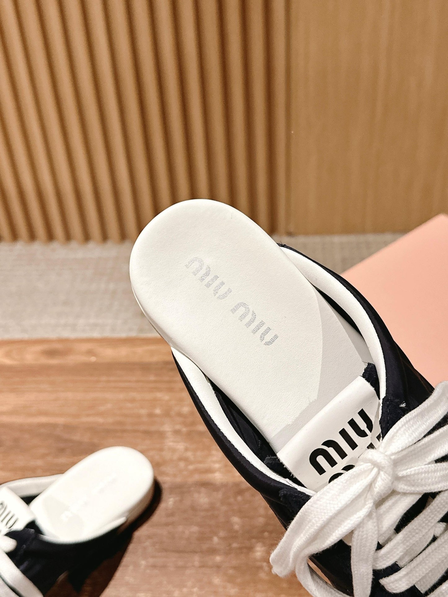 ๐๐* ๐๐* ๐ฎ๐ฌ๐ฎ๐ฑ/๐ฌ๐ฌ new slippers