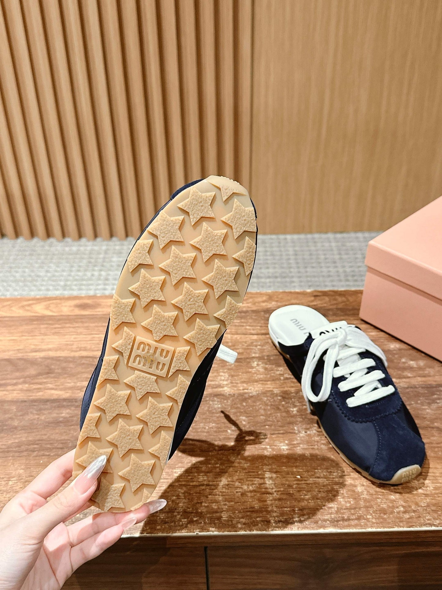 ๐๐* ๐๐* ๐ฎ๐ฌ๐ฎ๐ฑ/๐ฌ๐ฌ new slippers