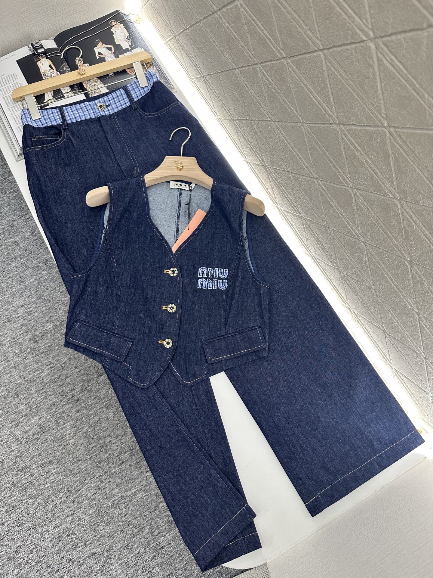 Mi*mi*♥New product Denim vest set
