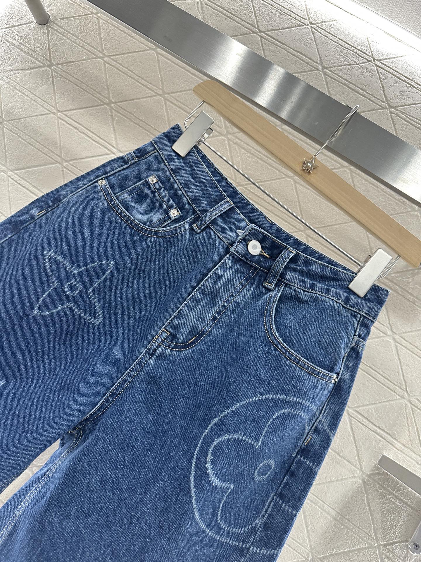 Louis *♥New arrival Denim shorts