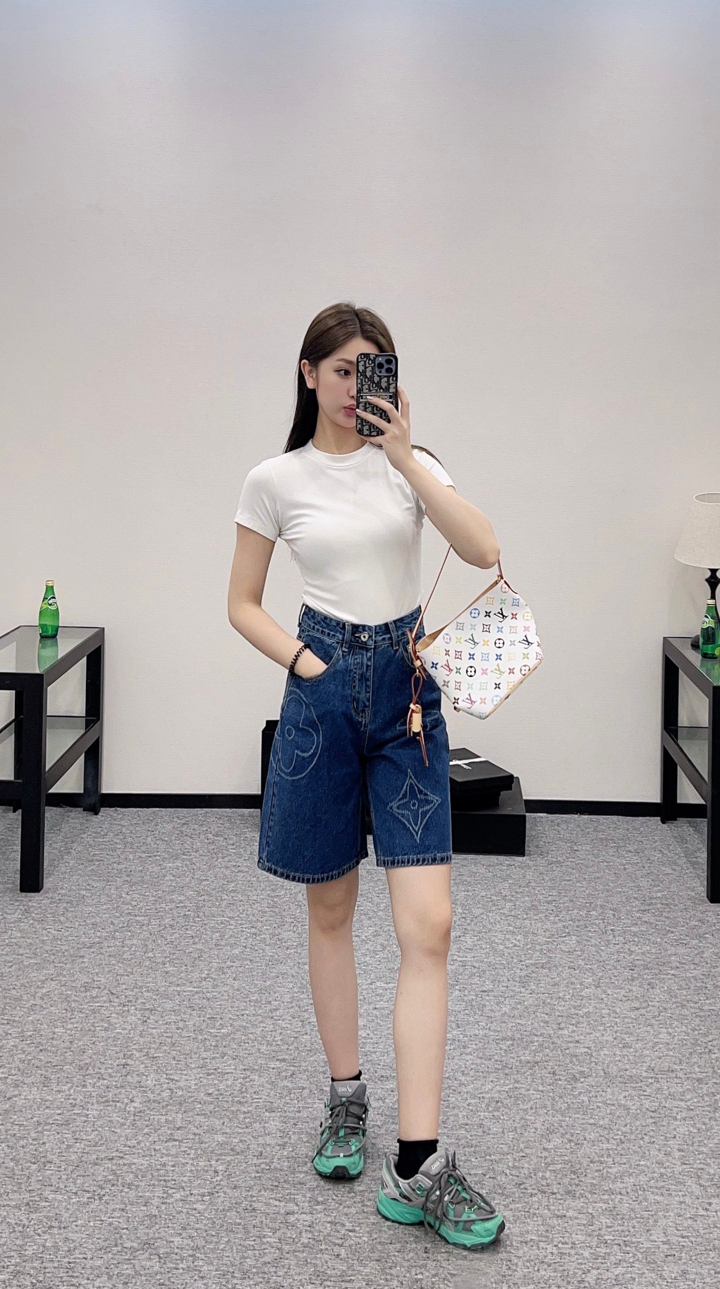 Louis *♥New arrival Denim shorts