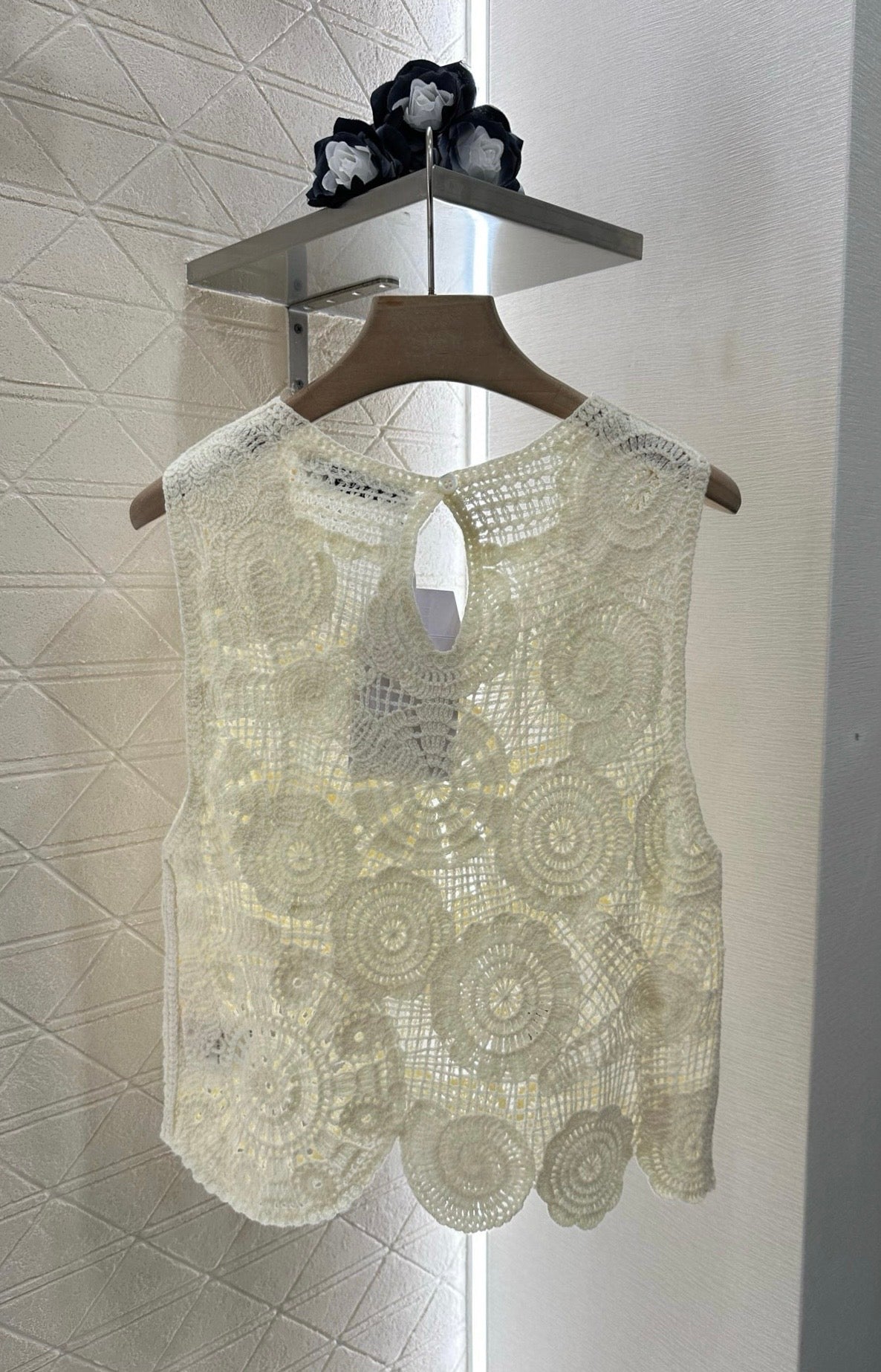 D*♥New arrival Hollow knitted vest