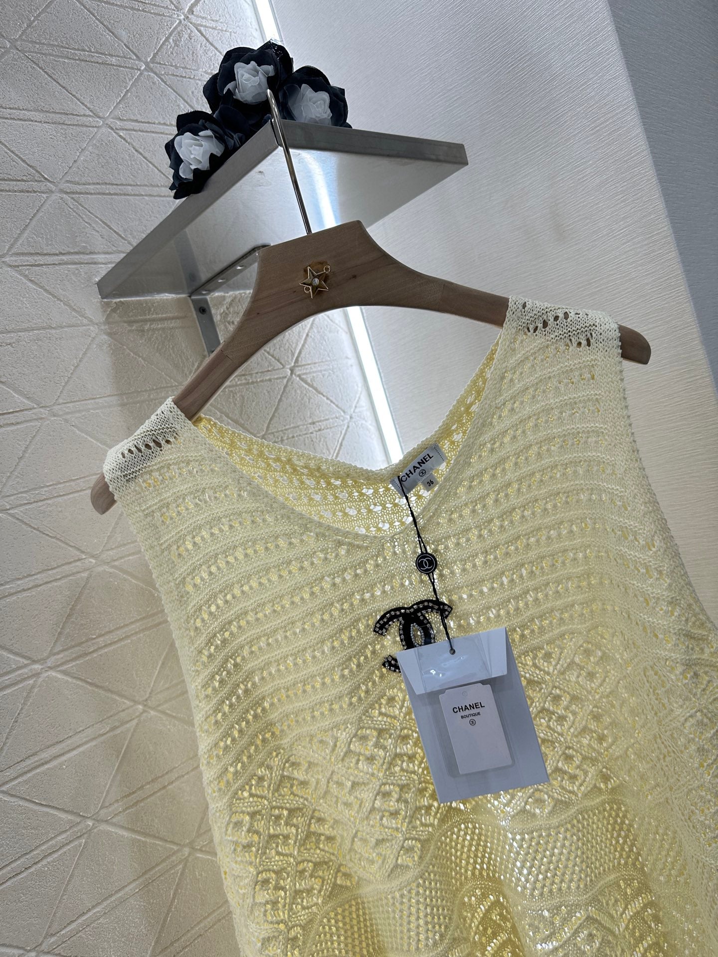 C*♥2025 new product Hollow knitted vest