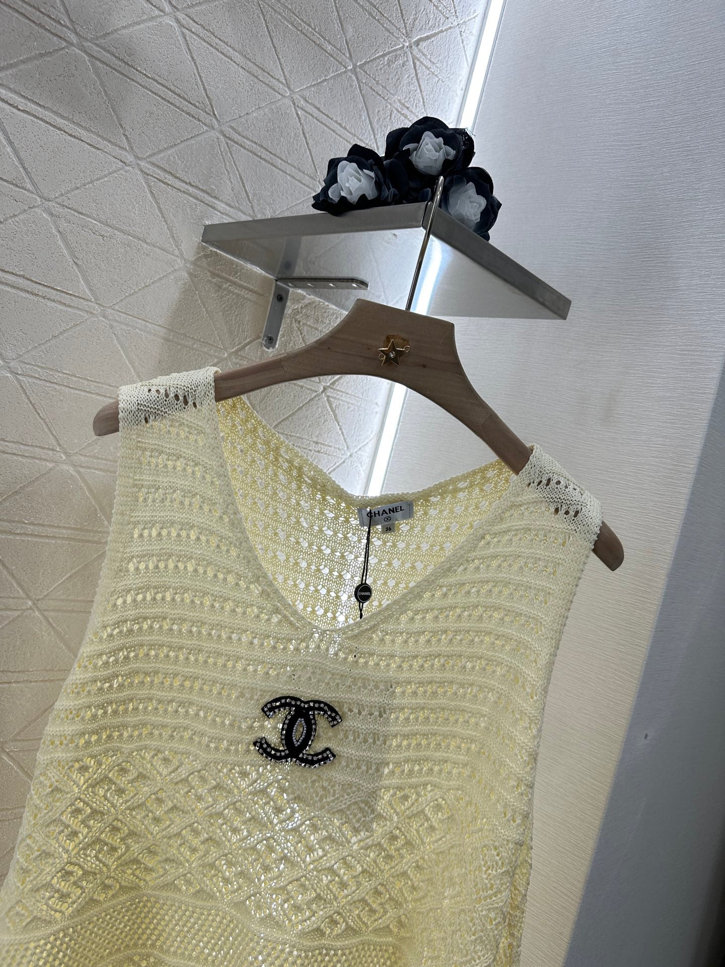 C*♥2025 new product Hollow knitted vest